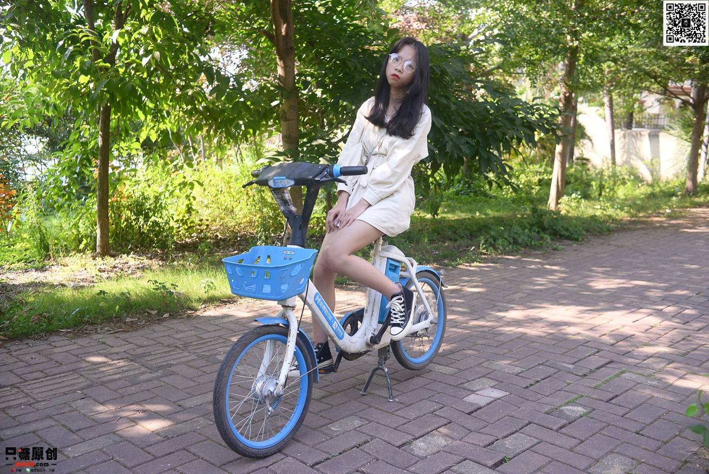 图片[11]-只糖棉袜 NO.340 小花 – 时光如初见 [64P] – 速更版-美库