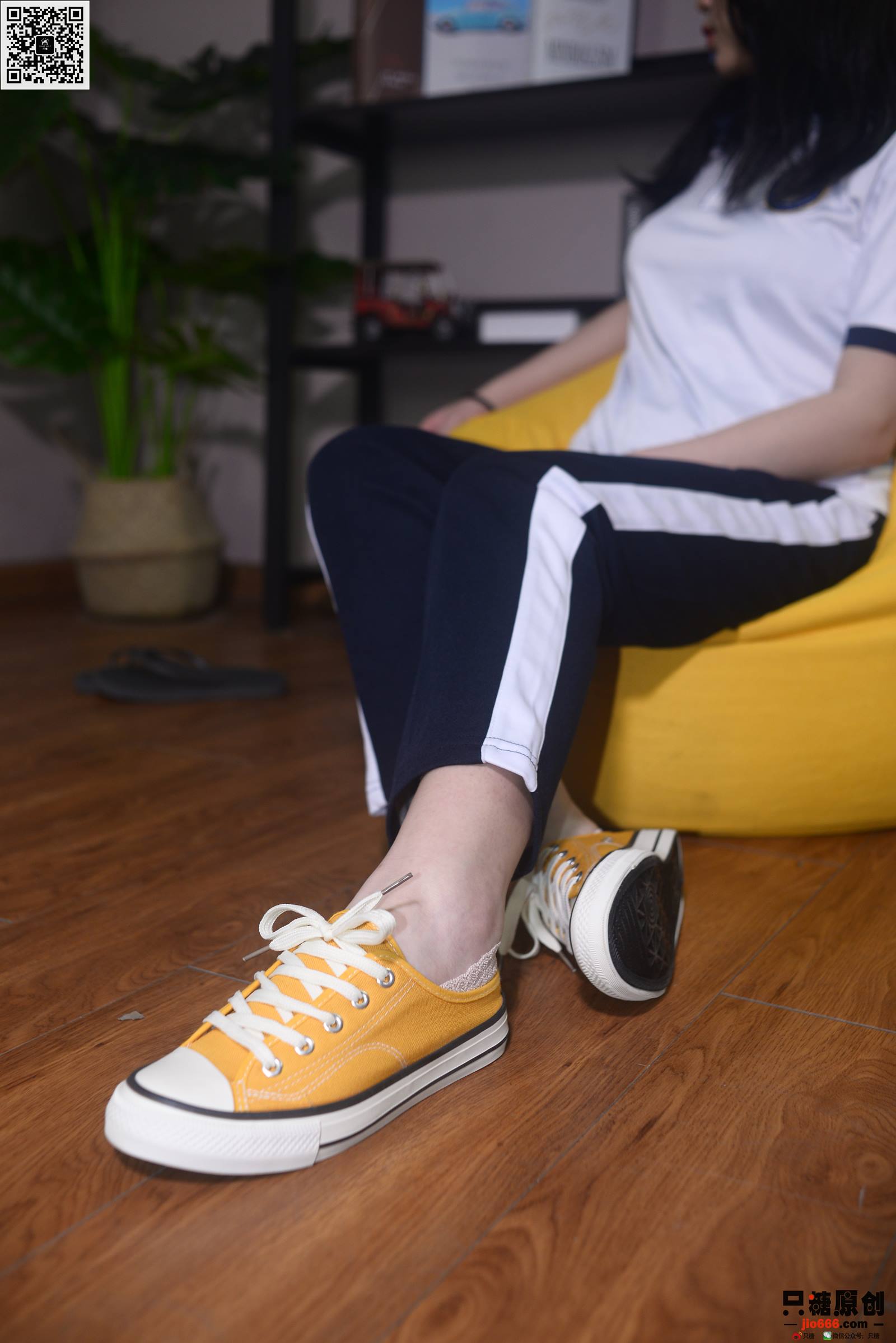 图片[18]-只糖棉袜 NO.332 小奕 – 四分春风 [69P] – 速更版-美库