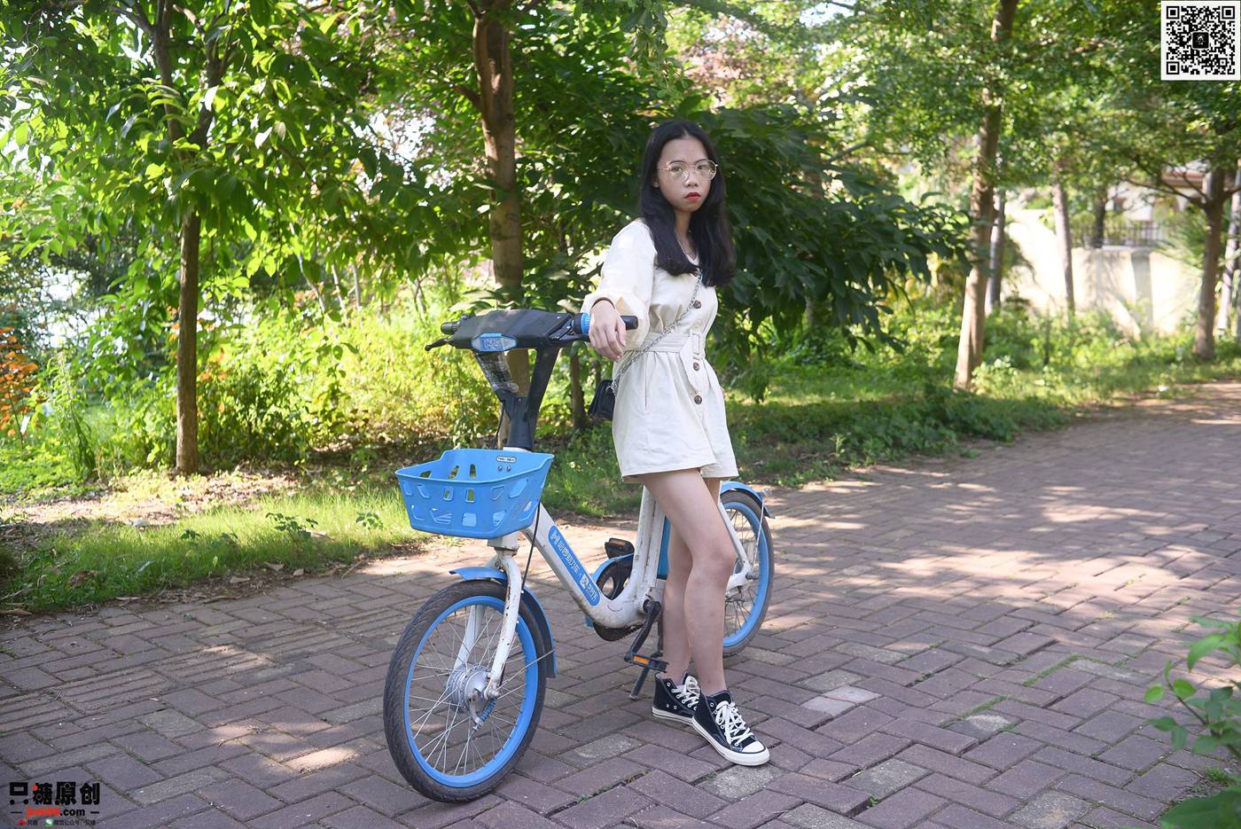 图片[16]-只糖棉袜 NO.340 小花 – 时光如初见 [64P] – 速更版-美库