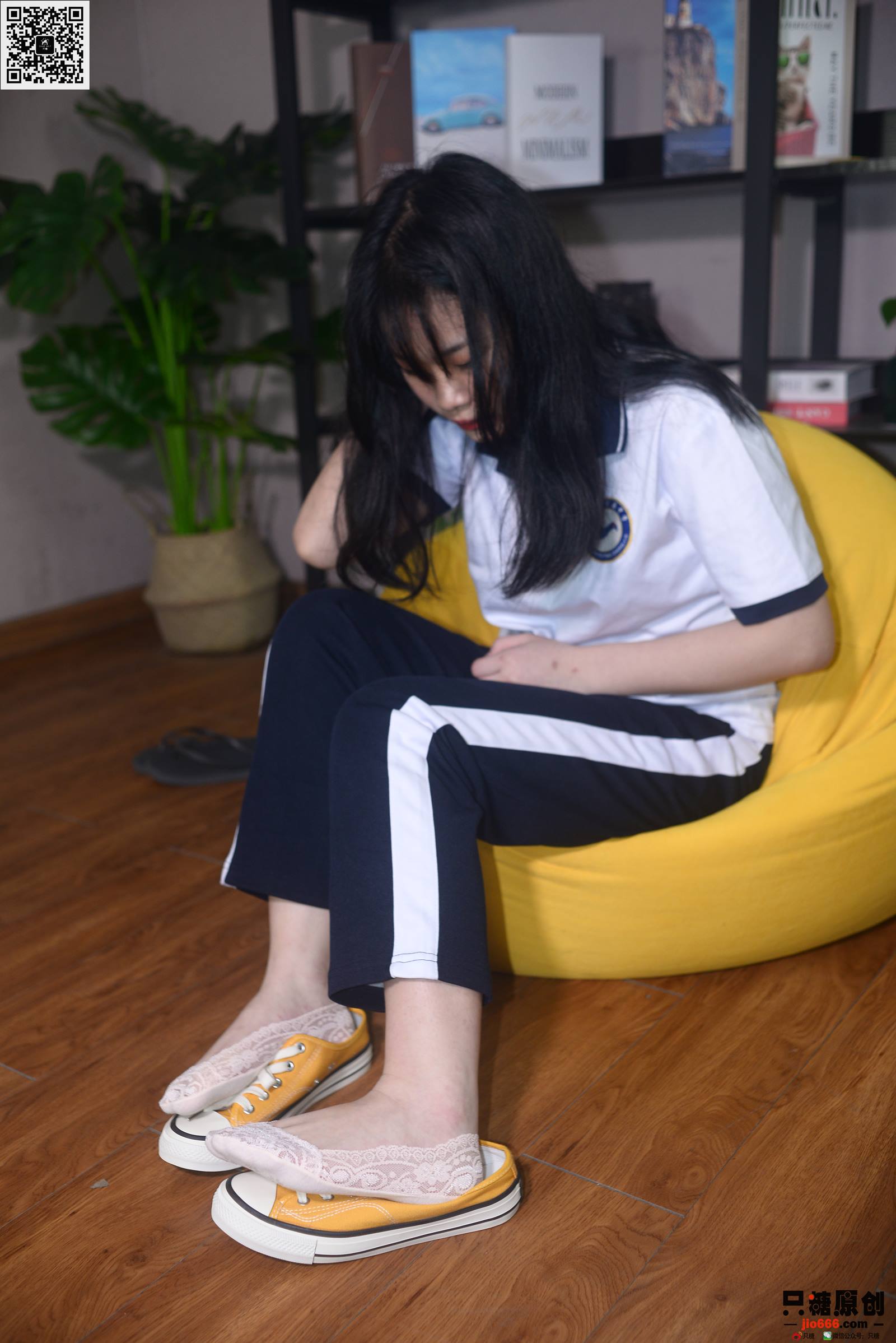 图片[25]-只糖棉袜 NO.332 小奕 – 四分春风 [69P] – 速更版-美库