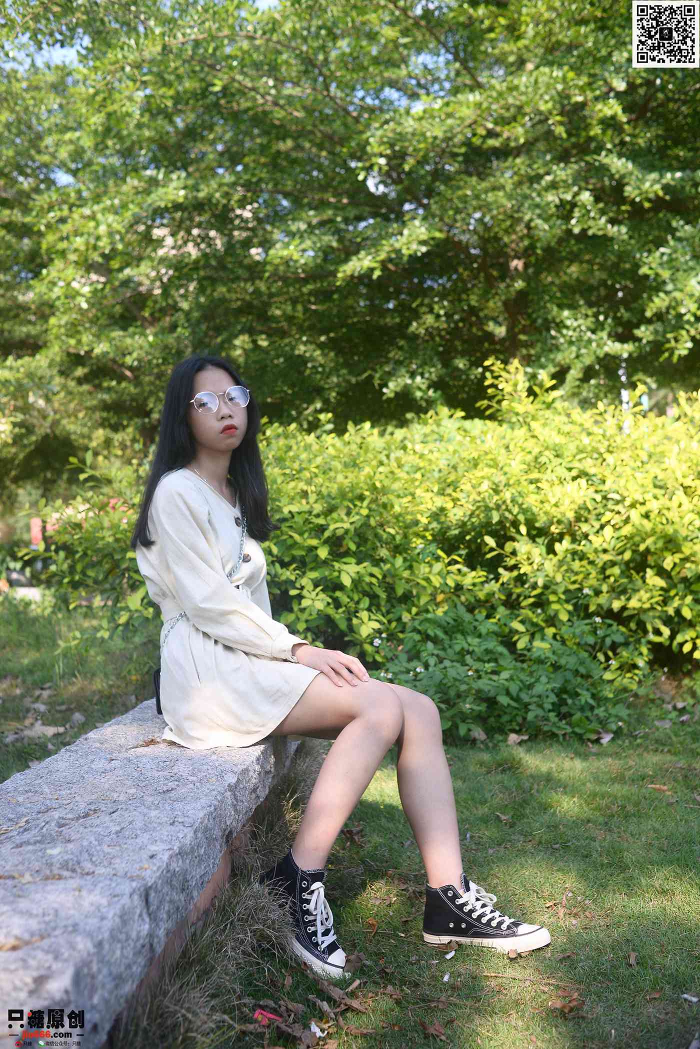 图片[19]-只糖棉袜 NO.340 小花 – 时光如初见 [64P] – 速更版-美库