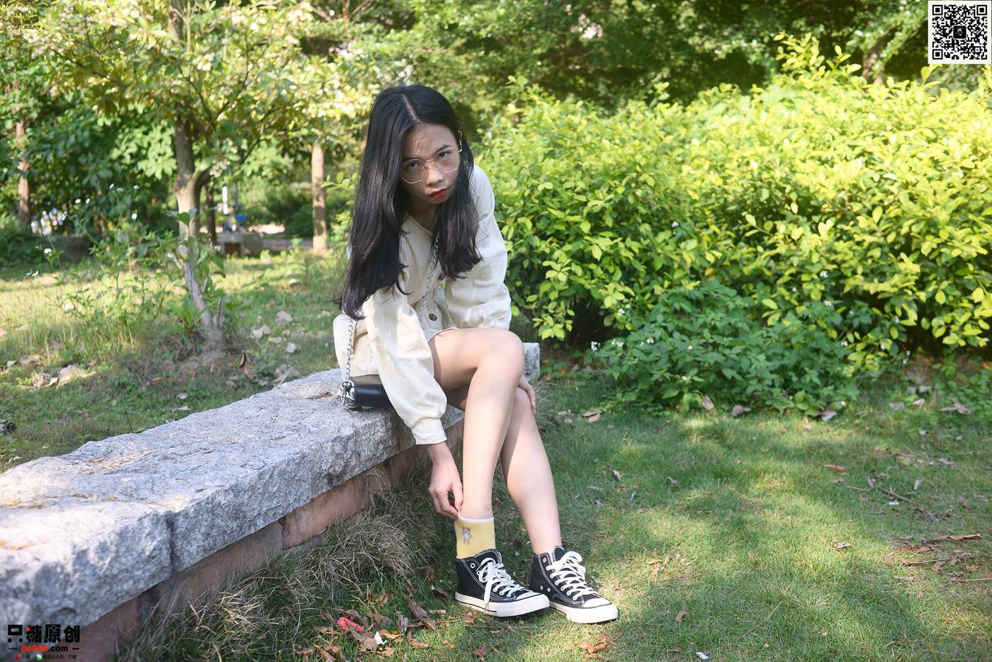 图片[24]-只糖棉袜 NO.340 小花 – 时光如初见 [64P] – 速更版-美库