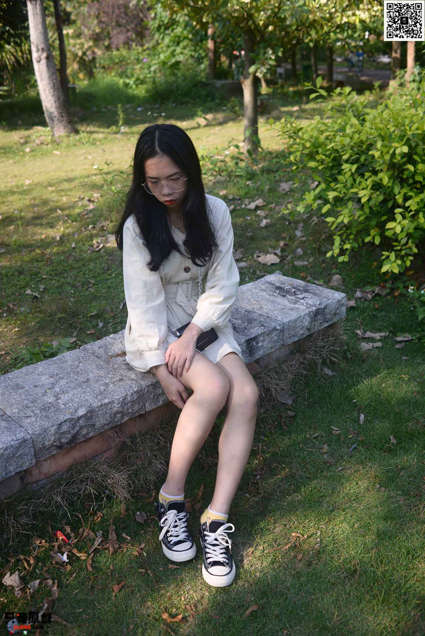 图片[26]-只糖棉袜 NO.340 小花 – 时光如初见 [64P] – 速更版-美库