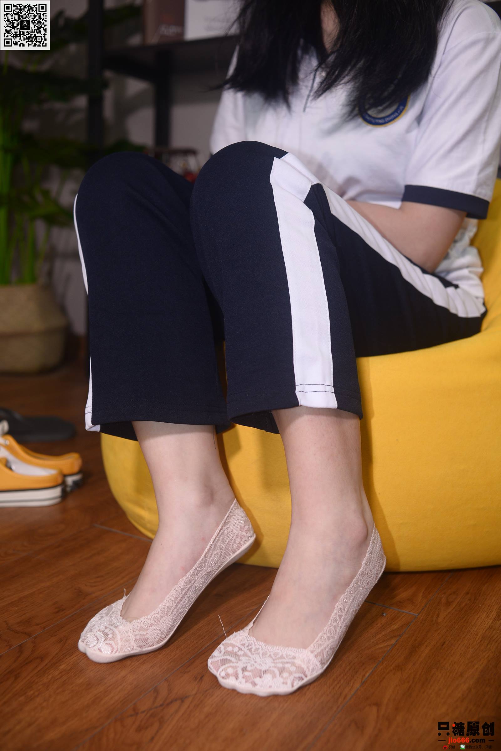 图片[36]-只糖棉袜 NO.332 小奕 – 四分春风 [69P] – 速更版-美库