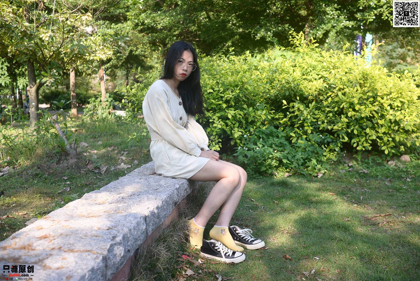 图片[34]-只糖棉袜 NO.340 小花 – 时光如初见 [64P] – 速更版-美库