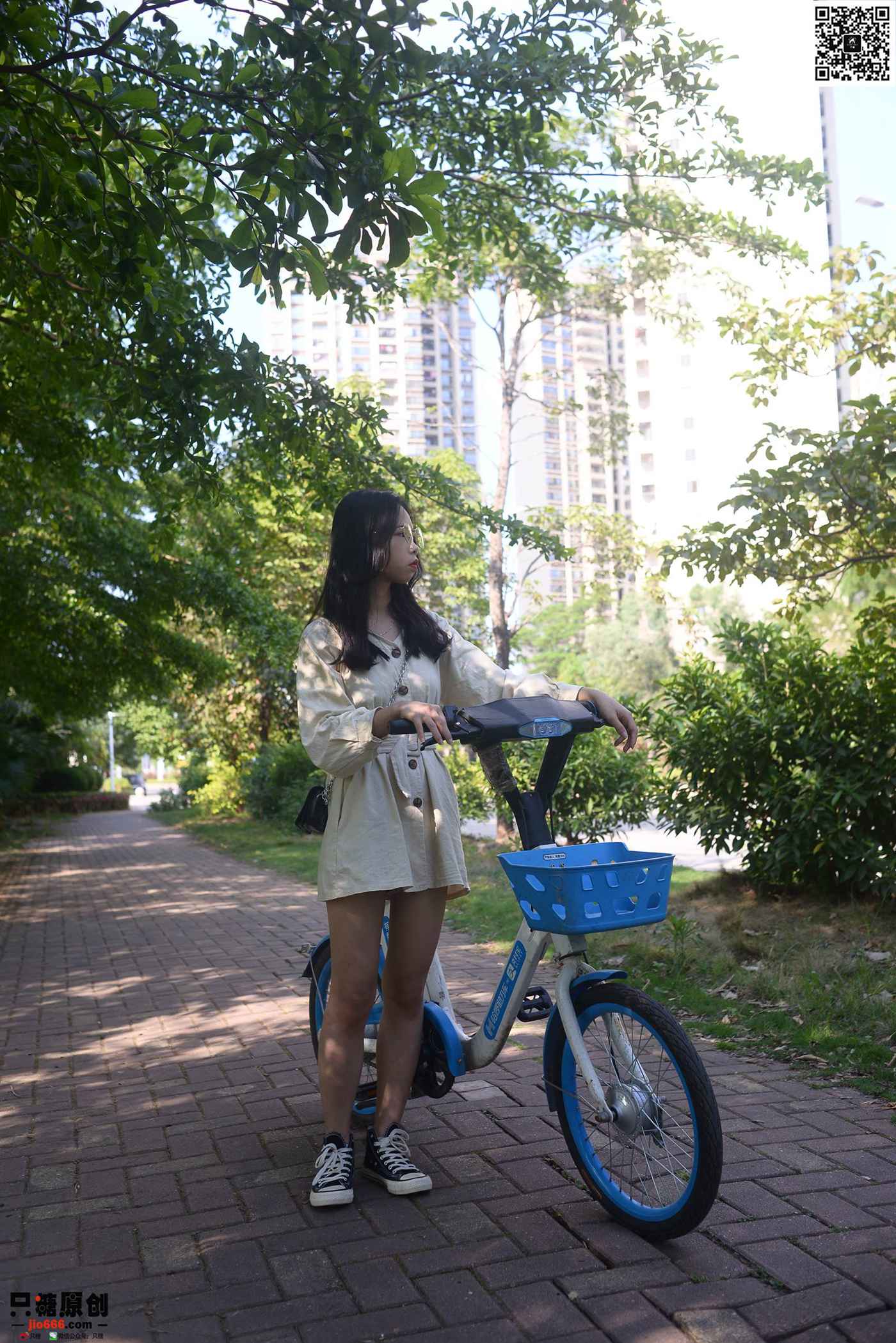 图片[66]-只糖棉袜 NO.340 小花 – 时光如初见 [64P] – 速更版-美库