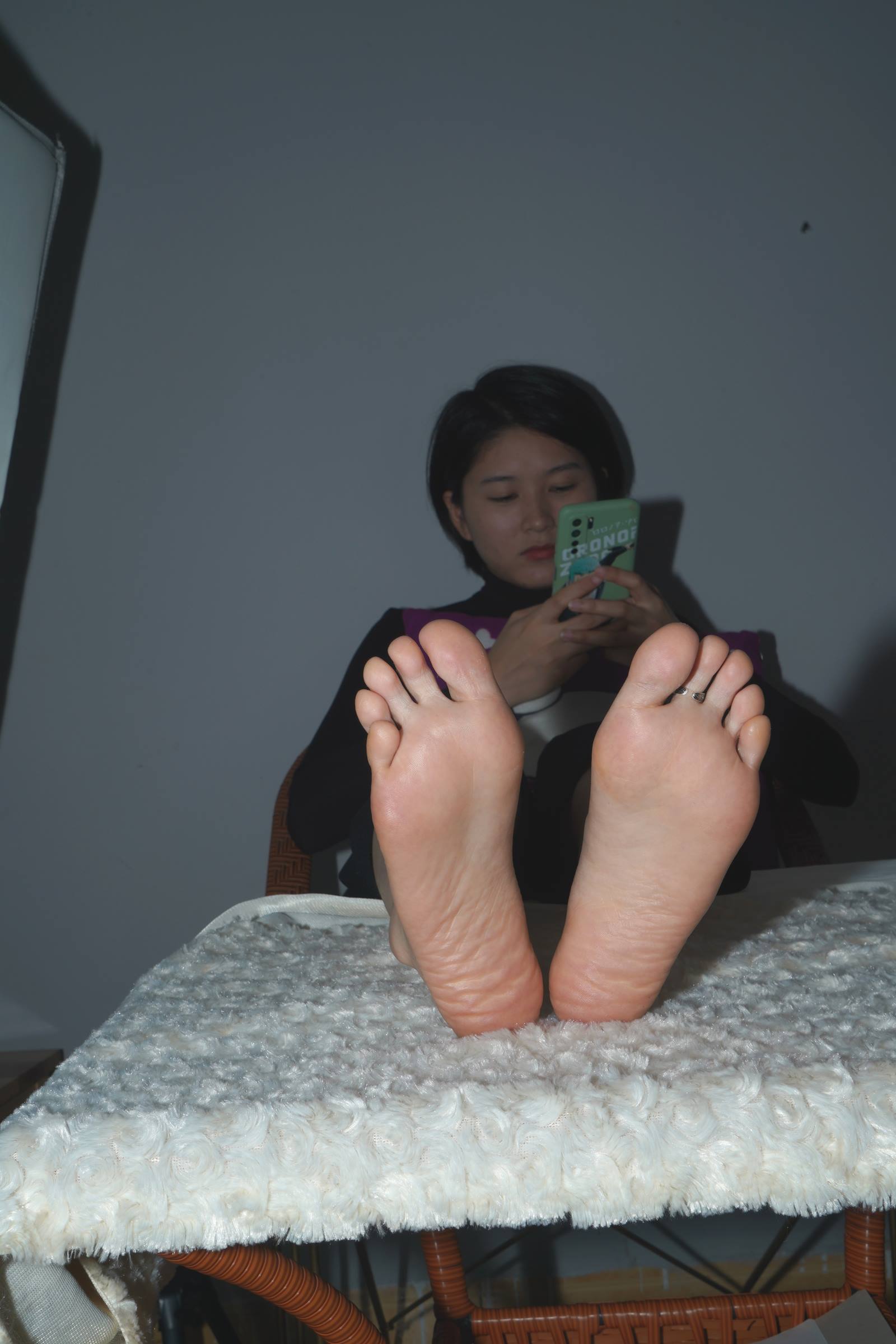 图片[23]-Pary摄影 NO.114 大学生小谢美脚底大特写[103P] – 速更版-美库