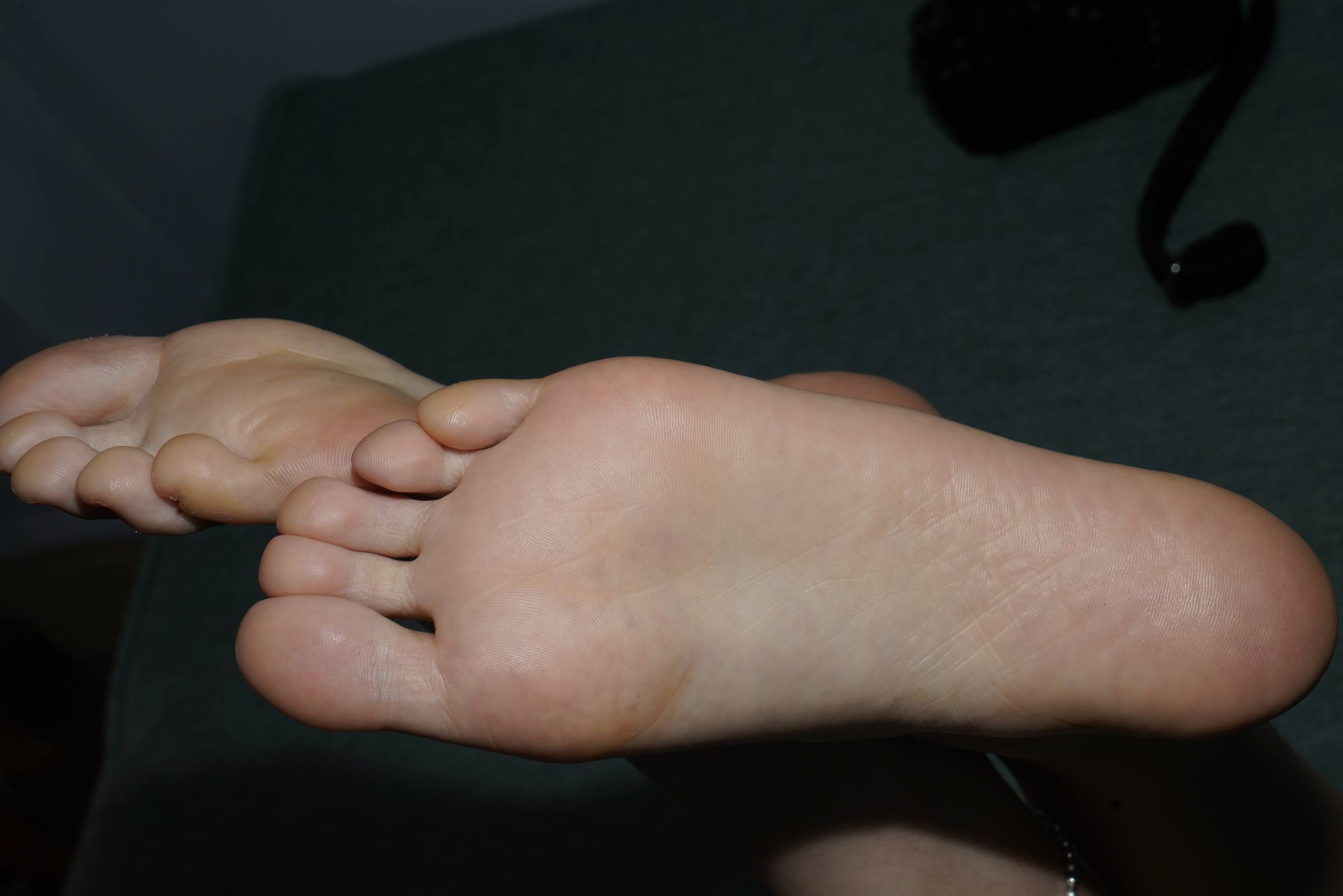 图片[89]-Pary摄影 NO.114 大学生小谢美脚底大特写[103P] – 速更版-美库