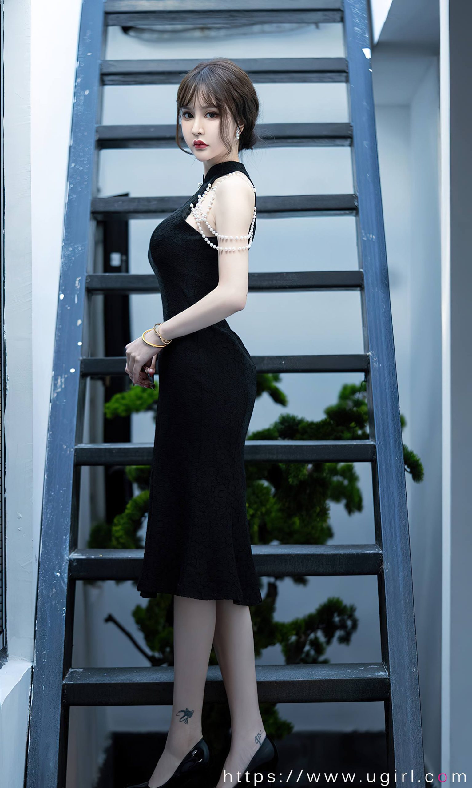 图片[15]-[爱尤物]2023 NO.2722 花遇和风 青树[35P] – 速更版-美库