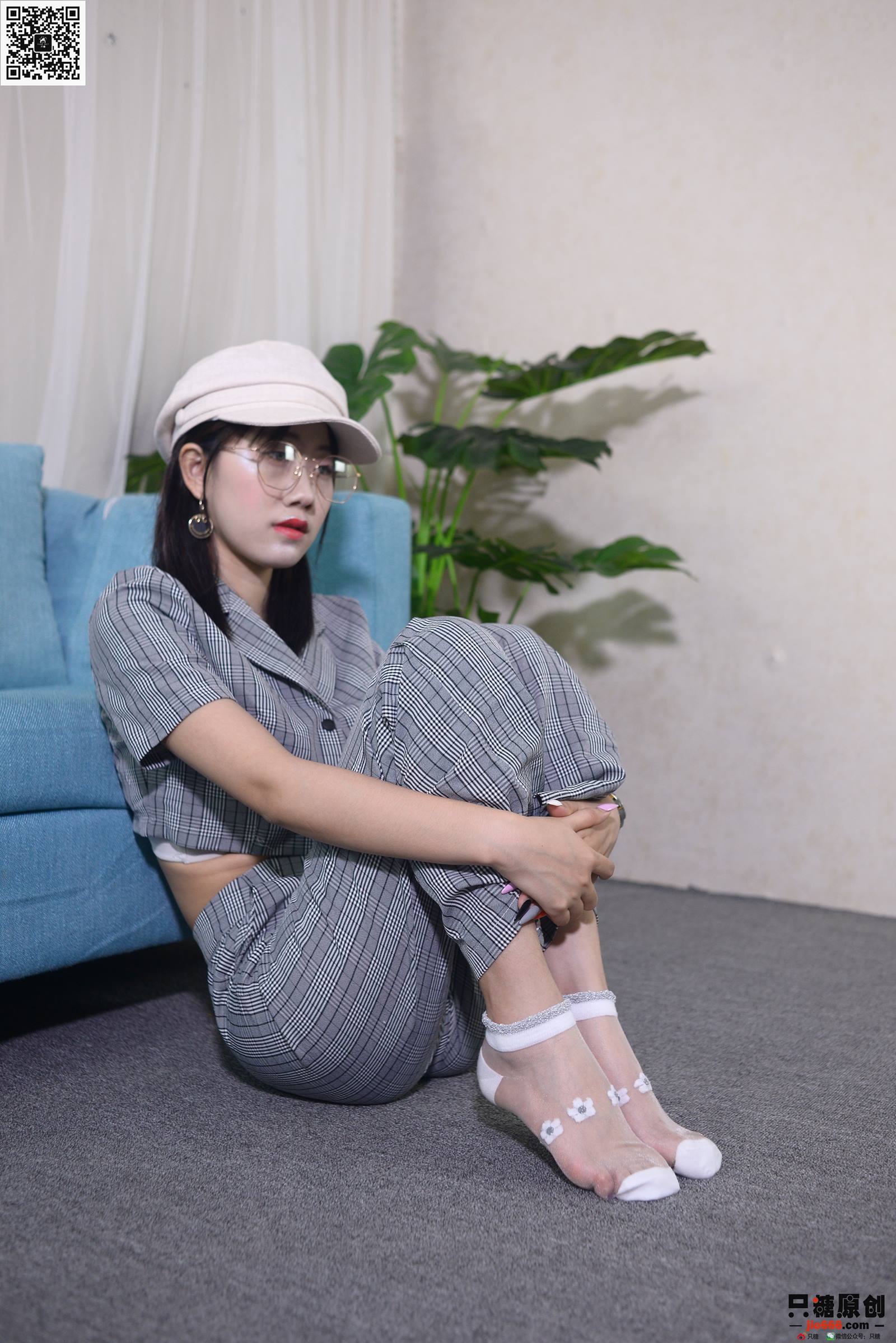 图片[32]-只糖棉袜 NO.406 小蓓 – 梦见另一个夏夜 [74P] – 速更版-美库