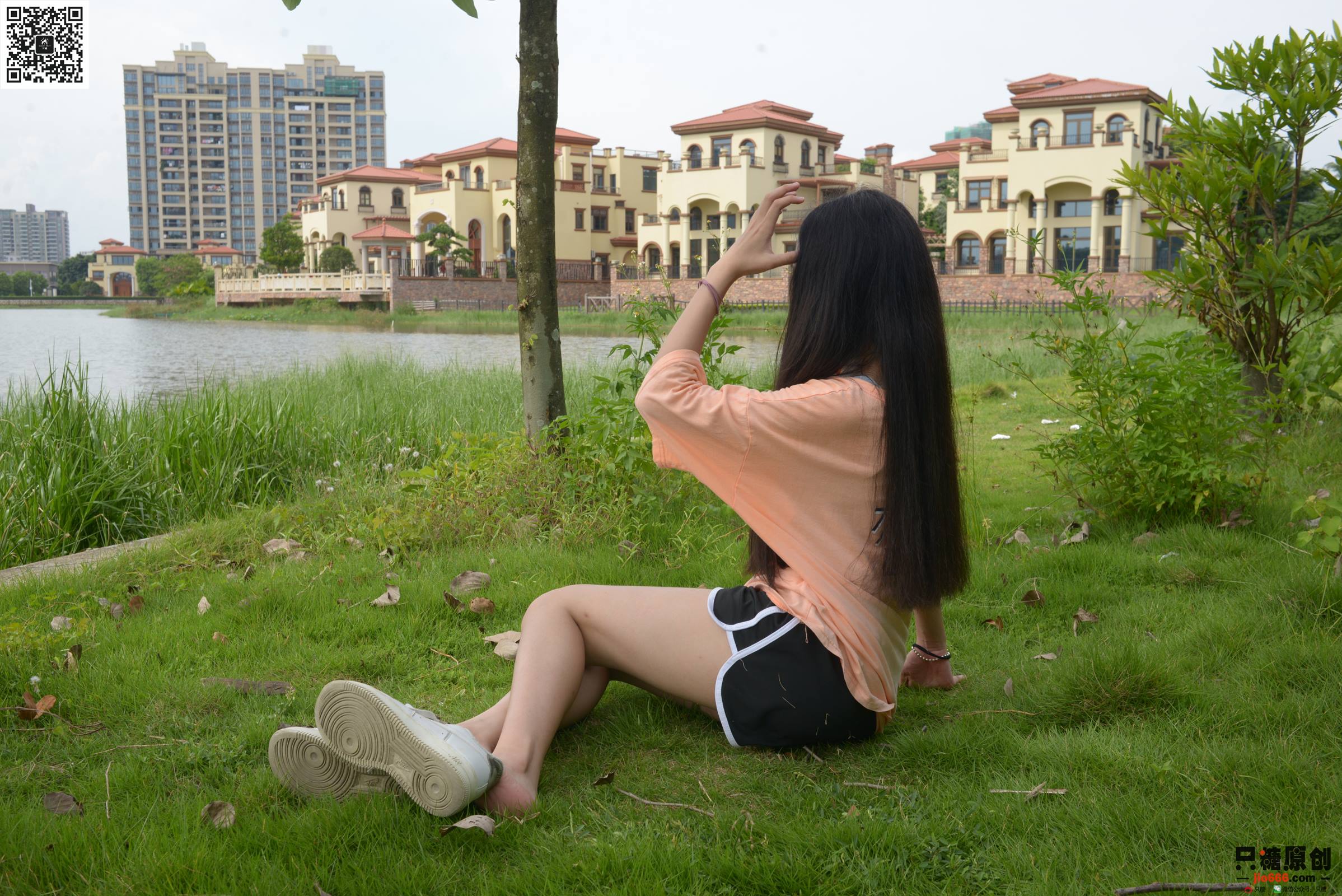 图片[71]-只糖棉袜 NO.433 小语 – 与夏天的拥抱 [77P] – 速更版-美库