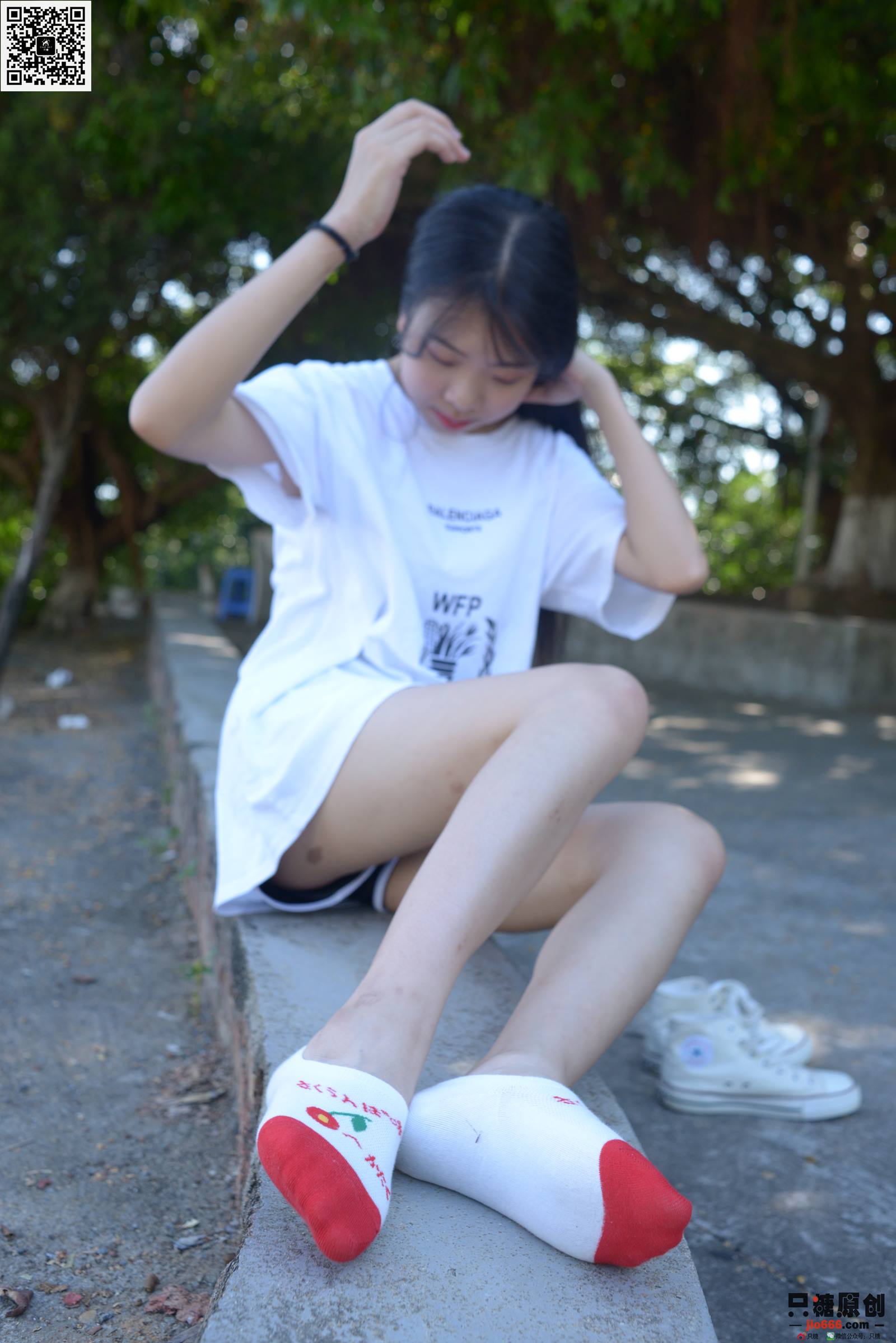 图片[23]-只糖棉袜 NO.450 小语 – 八月你好 [53P] – 速更版-美库