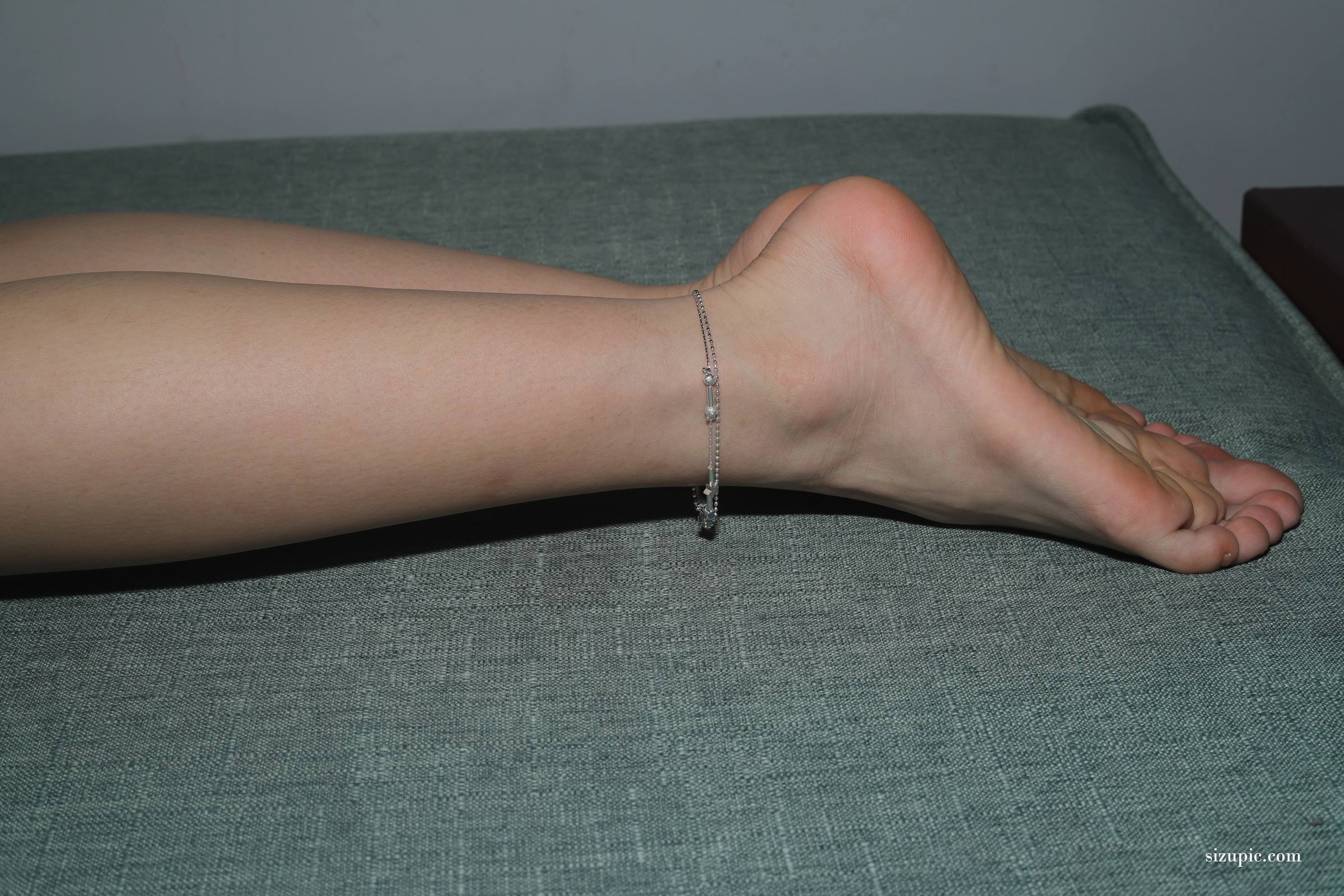 图片[24]-Pary摄影 NO.120 美女小陈再次展示37码修长美脚[103P] – 速更版-美库