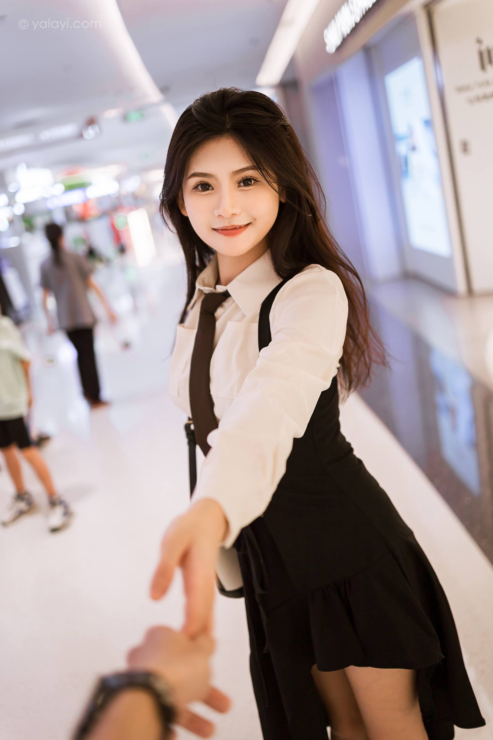 图片[37]-[YALAYI雅拉伊]2023.09.13 NO.1070 去逛街啦 若婷[45+1P] – 速更版-美库