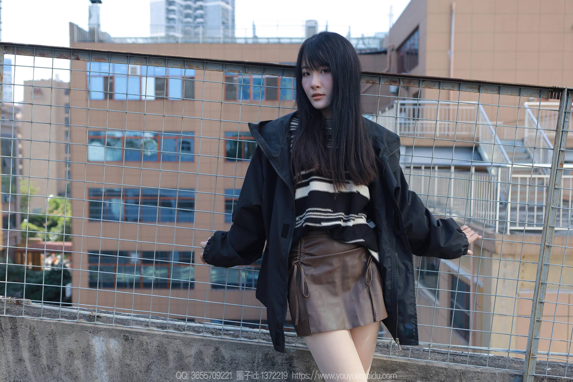 图片[26]-[IESS异思趣向] 2023.12.07 丝享家1605：婉萍《晒晒太阳》[86P] – 速更版-美库