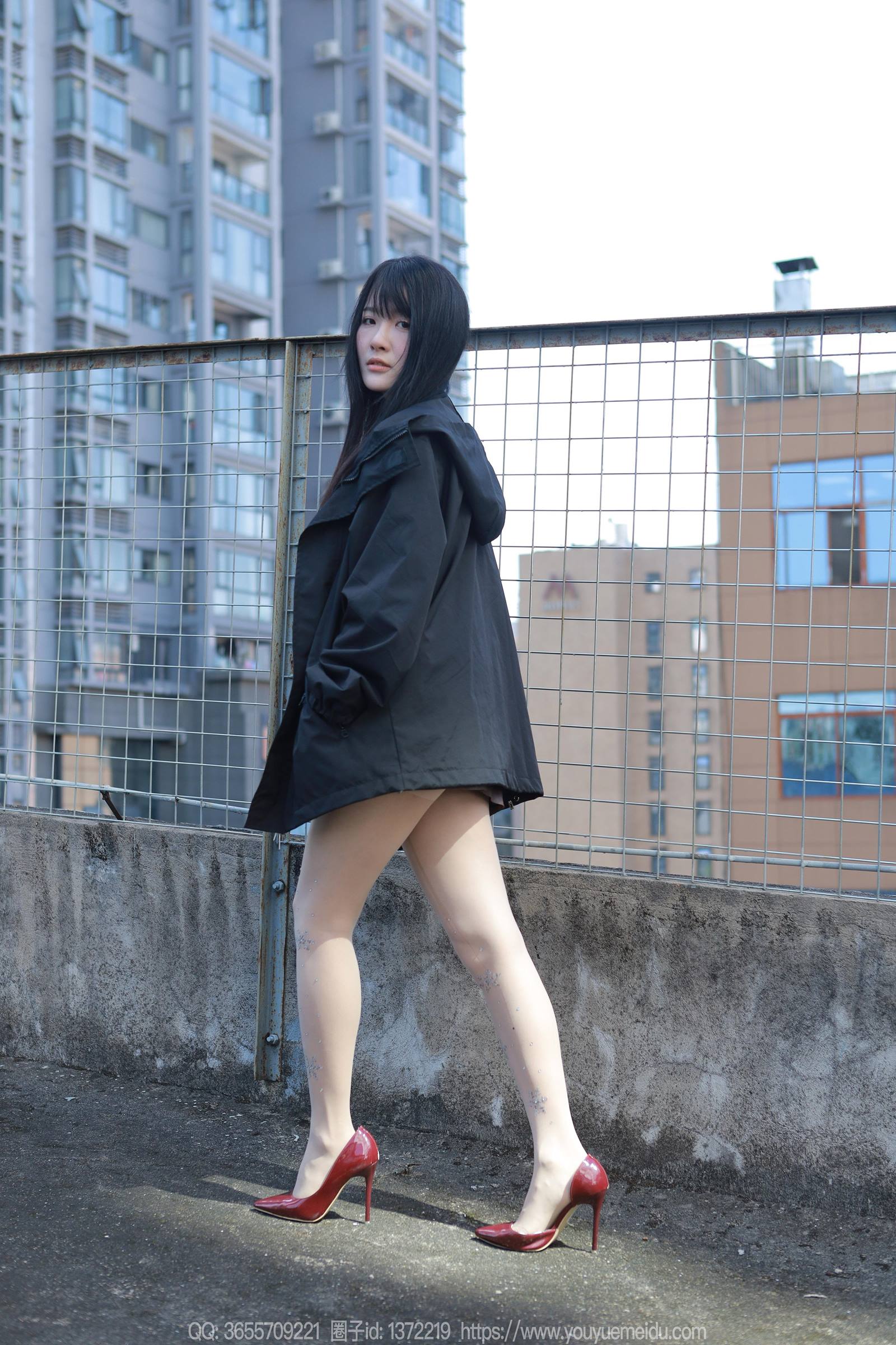 图片[38]-[IESS异思趣向] 2023.12.07 丝享家1605：婉萍《晒晒太阳》[86P] – 速更版-美库