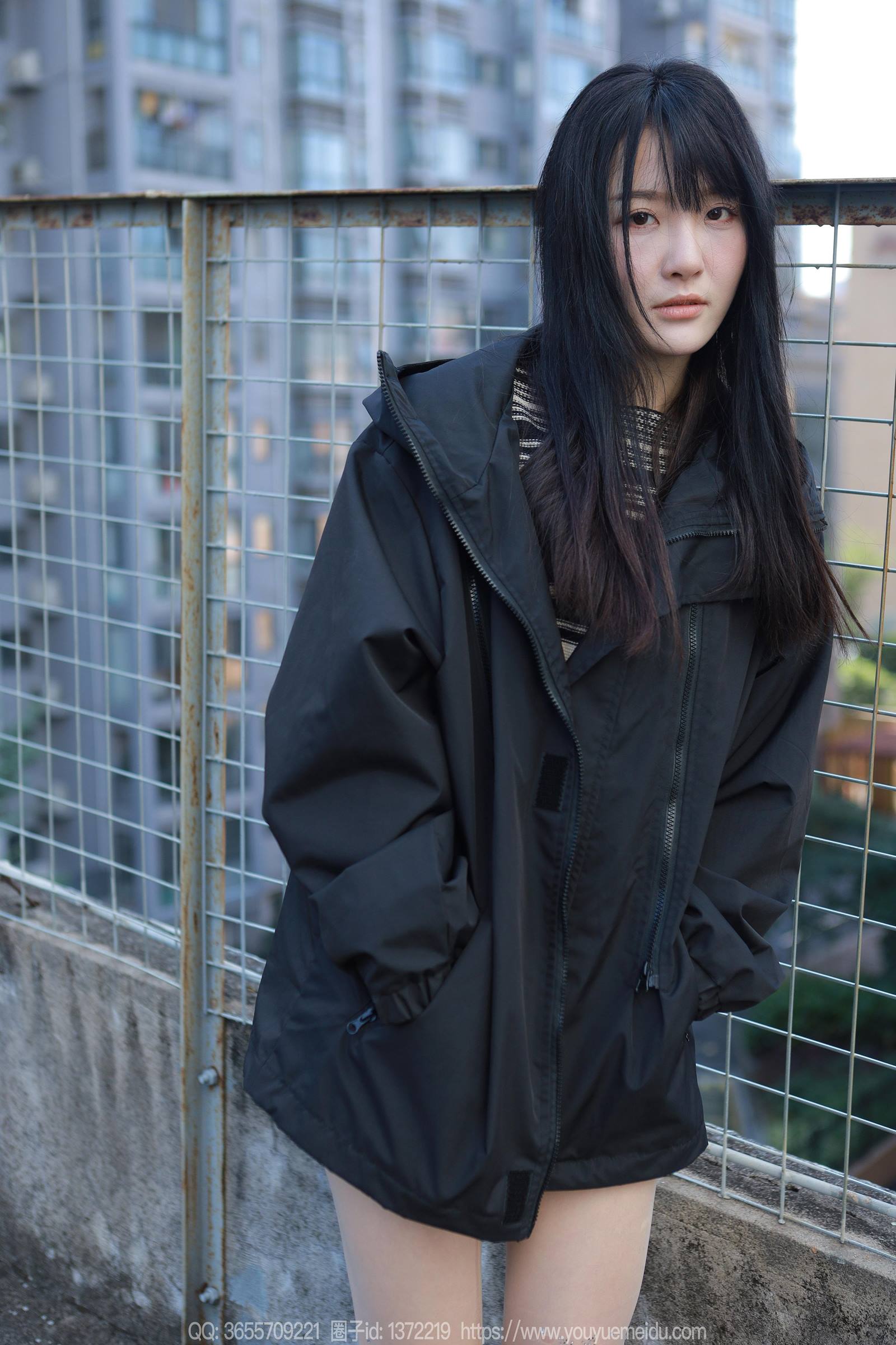 图片[42]-[IESS异思趣向] 2023.12.07 丝享家1605：婉萍《晒晒太阳》[86P] – 速更版-美库