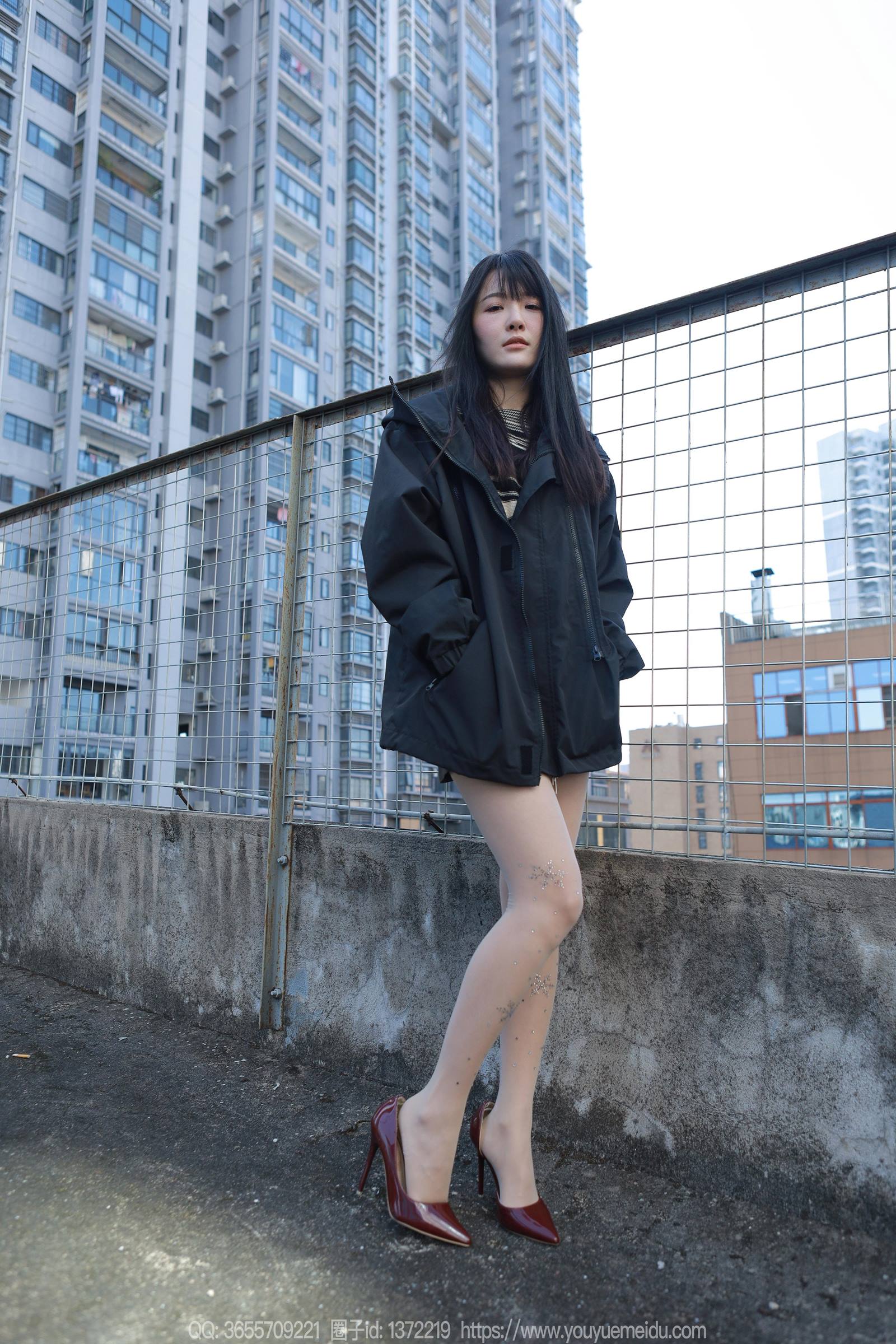 图片[44]-[IESS异思趣向] 2023.12.07 丝享家1605：婉萍《晒晒太阳》[86P] – 速更版-美库