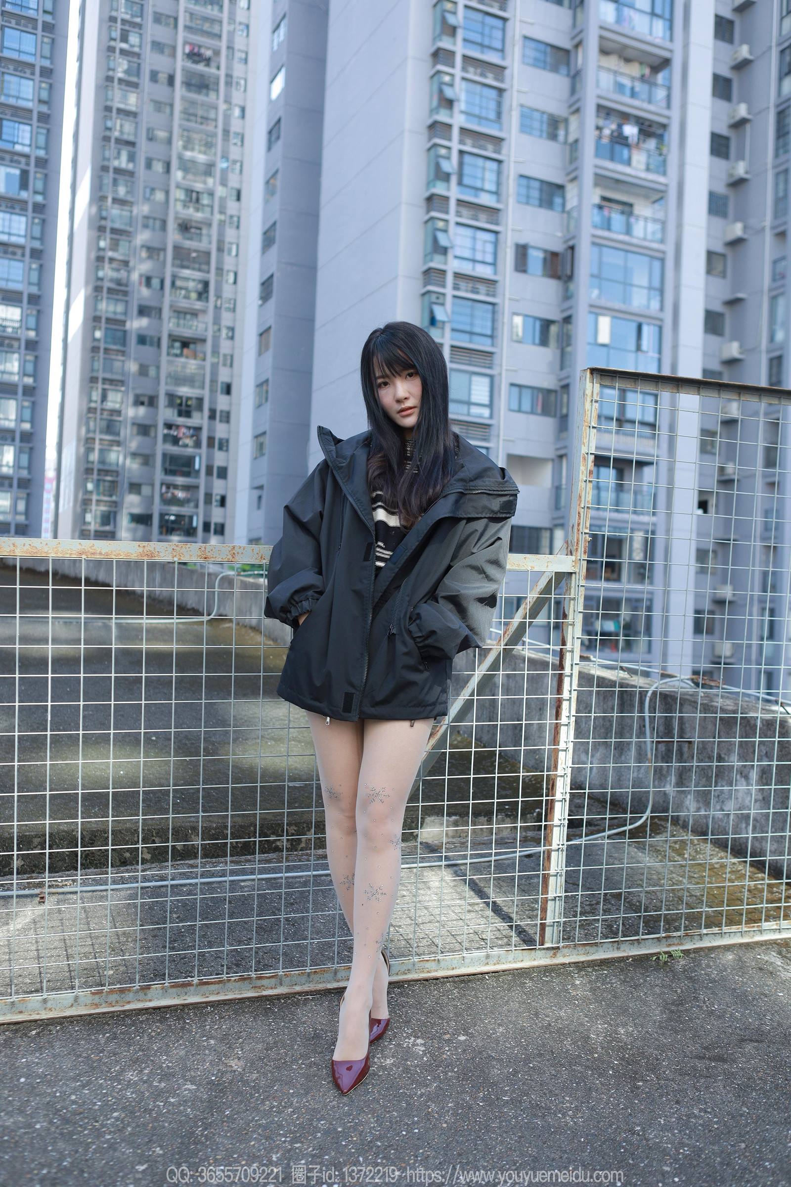 图片[49]-[IESS异思趣向] 2023.12.07 丝享家1605：婉萍《晒晒太阳》[86P] – 速更版-美库