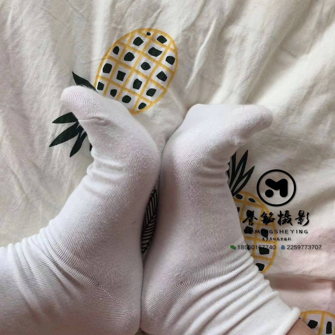 图片[33]-[誉铭传媒]袜足摄影 2019年《2019.10.02妹子自拍作品》 [130P] – 速更版-美库