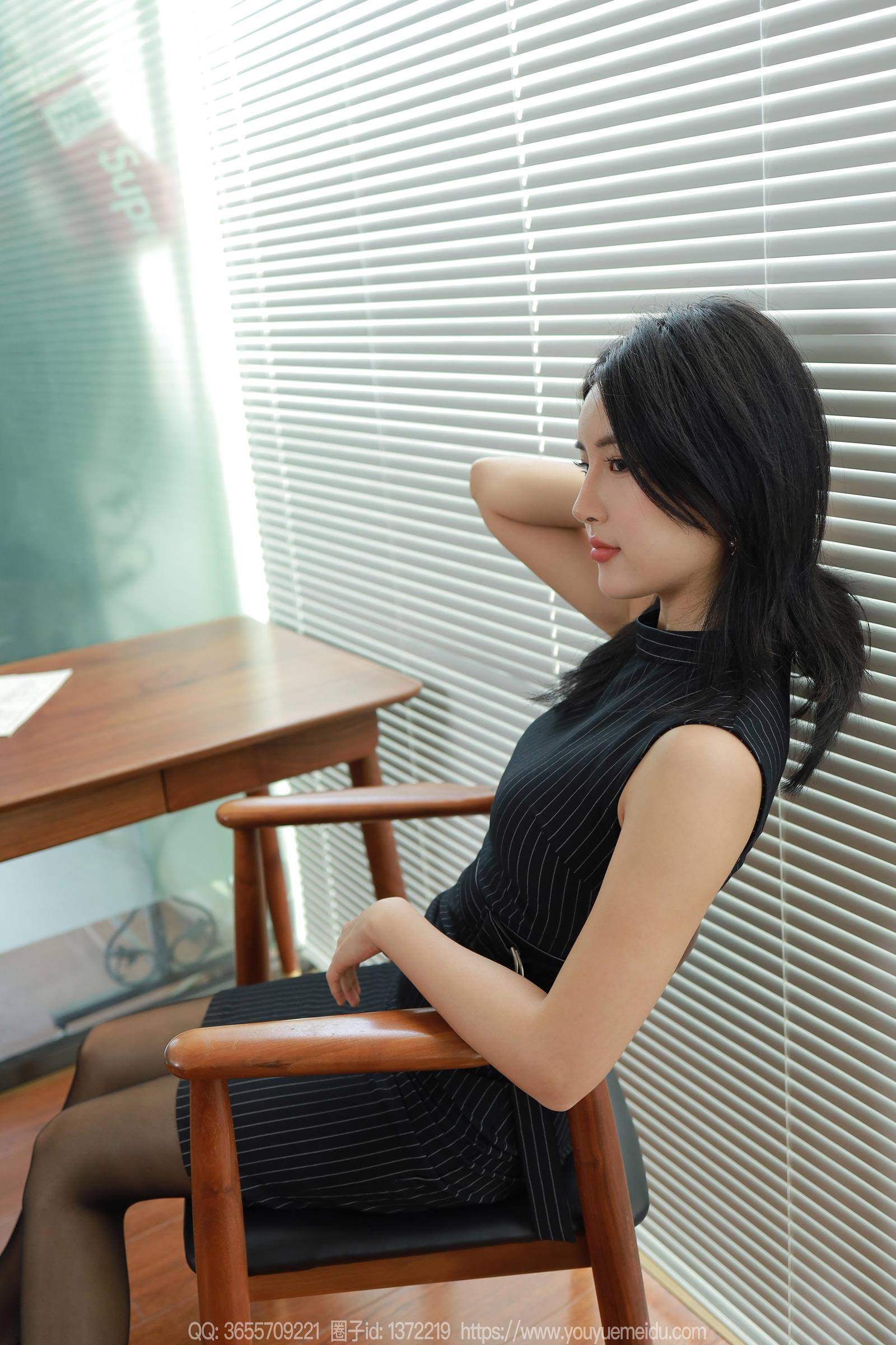 图片[18]-[IESS异思趣向] 2023.12.08 丝享家1606：小宝《无袖OL裙》[90P] – 速更版-美库