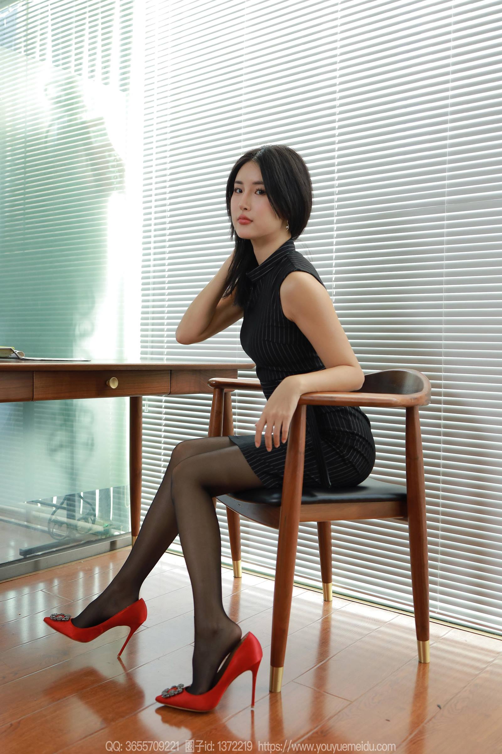 图片[22]-[IESS异思趣向] 2023.12.08 丝享家1606：小宝《无袖OL裙》[90P] – 速更版-美库