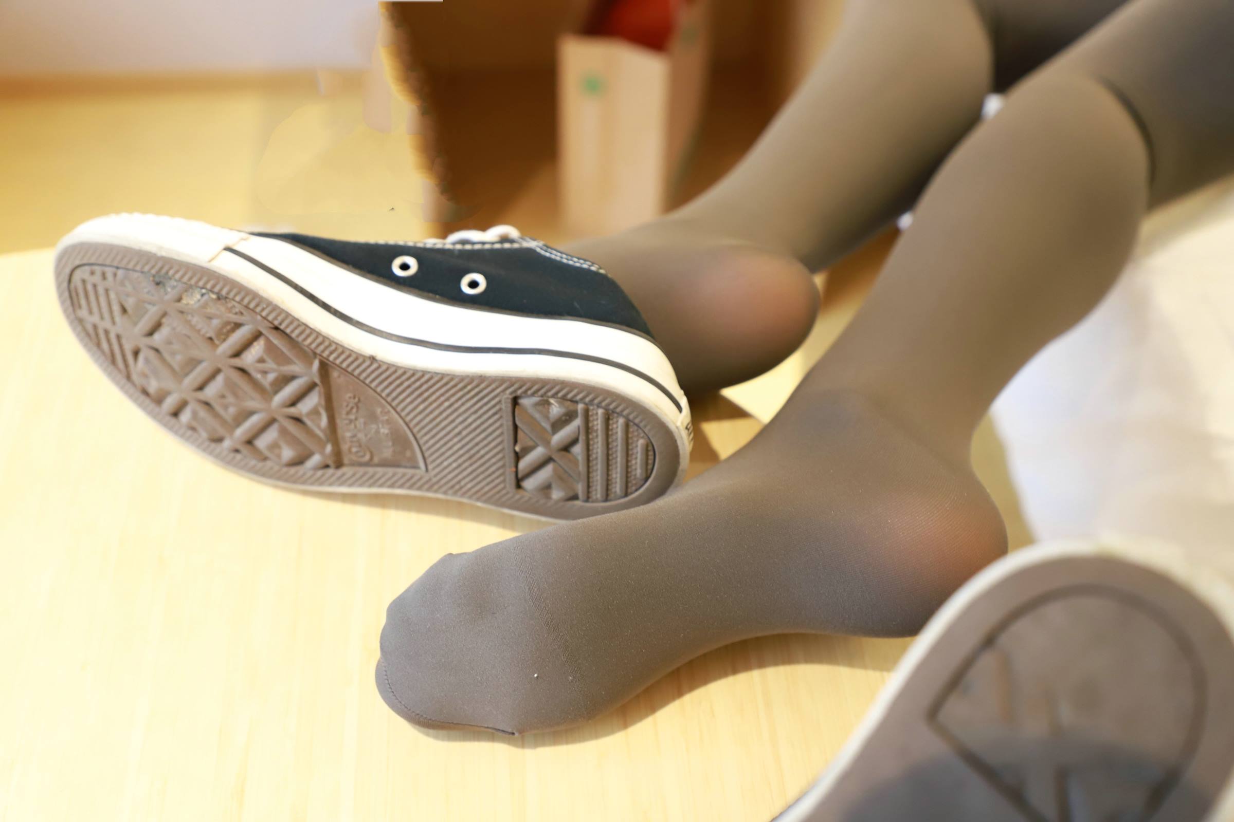 图片[44]-[誉铭传媒]袜足摄影 2019年《2019.10.19定制作品》 [147P] – 速更版-美库