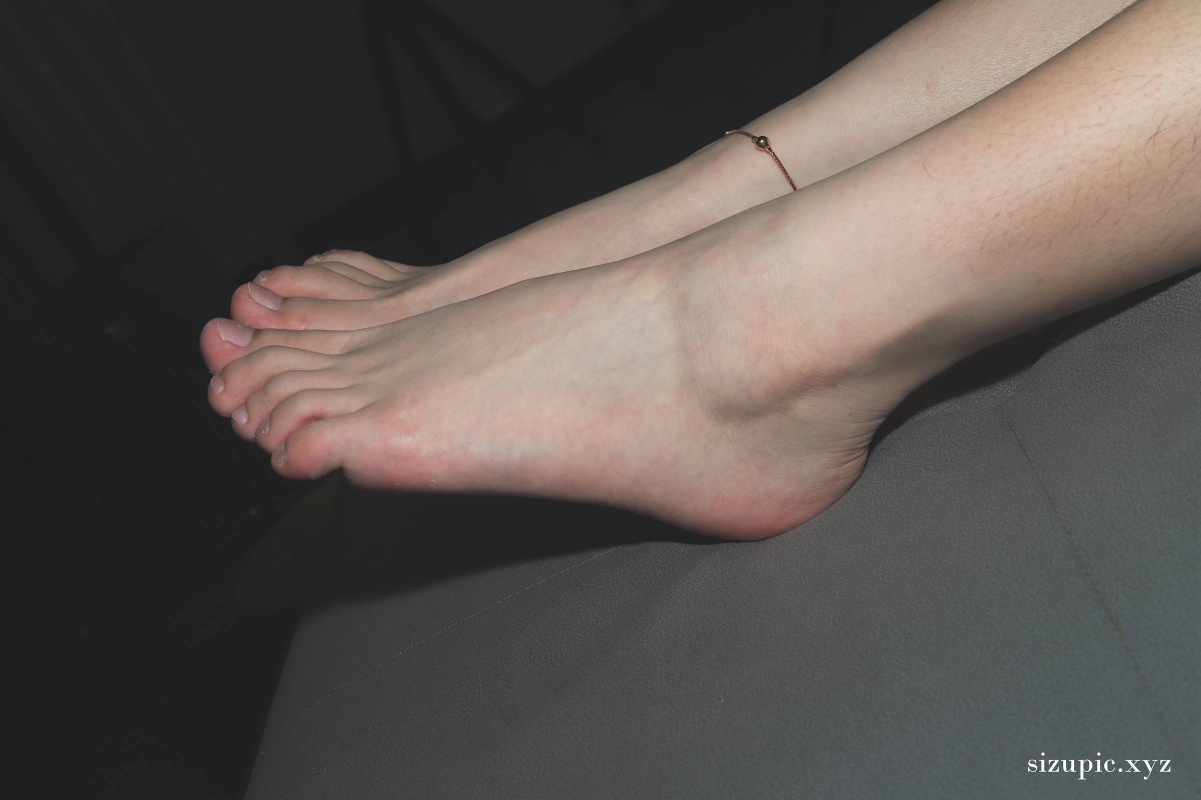 图片[30]-Pary摄影 NO.117 新模大学生玉婷展示37码嫩美脚[93P] – 速更版-美库