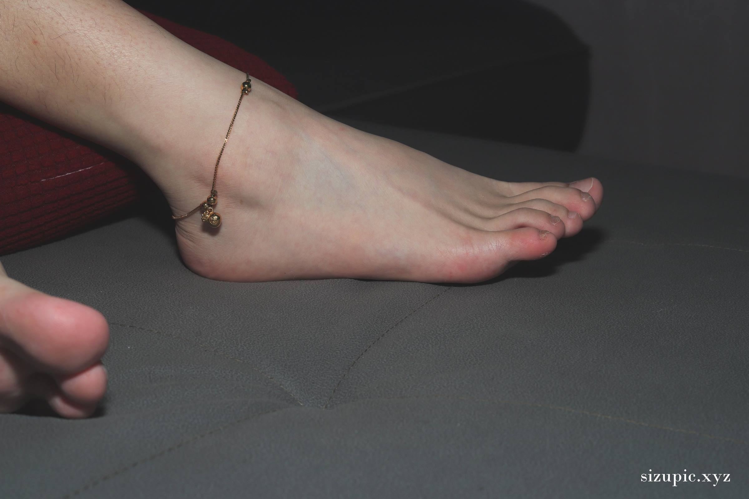 图片[33]-Pary摄影 NO.117 新模大学生玉婷展示37码嫩美脚[93P] – 速更版-美库