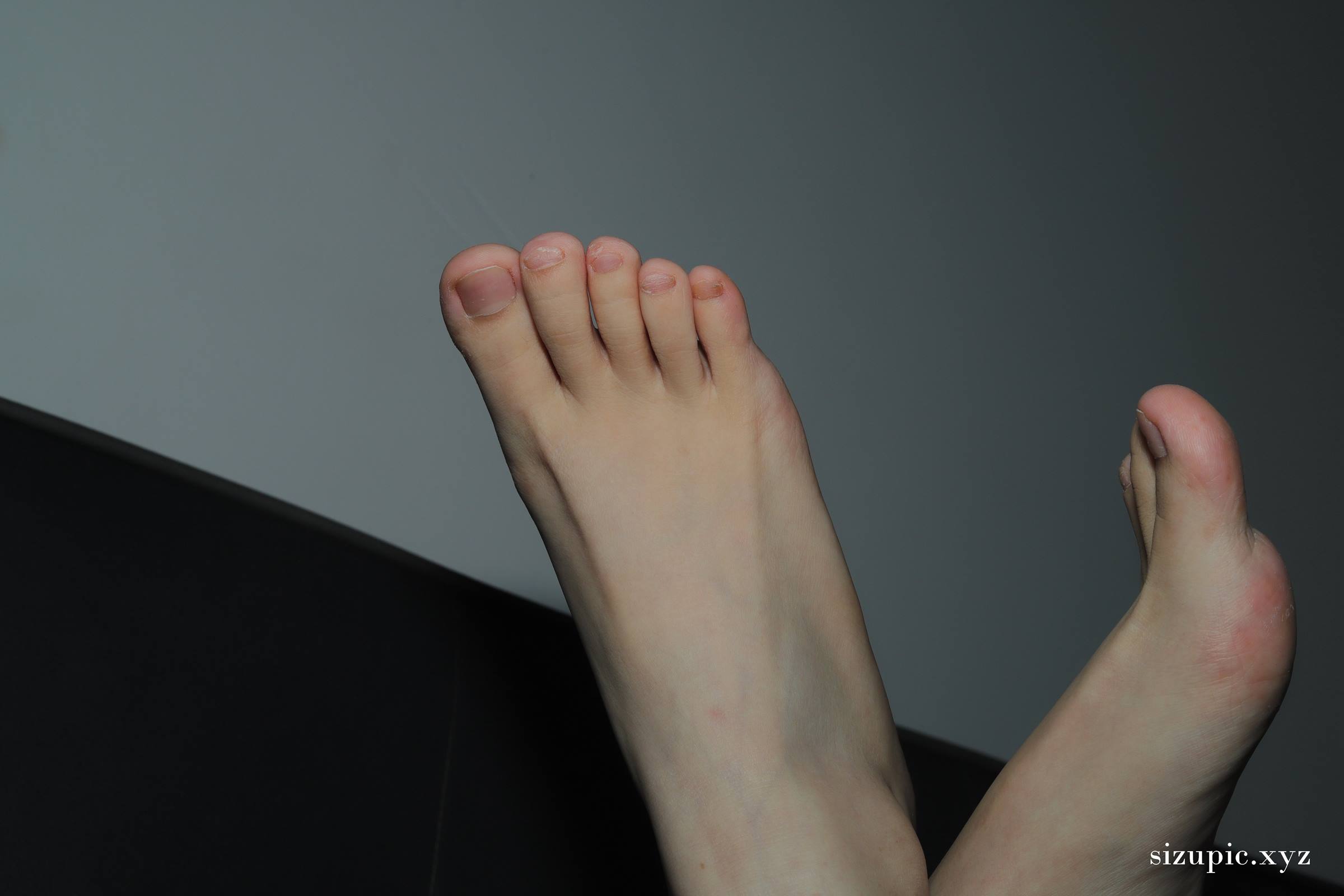 图片[64]-Pary摄影 NO.117 新模大学生玉婷展示37码嫩美脚[93P] – 速更版-美库