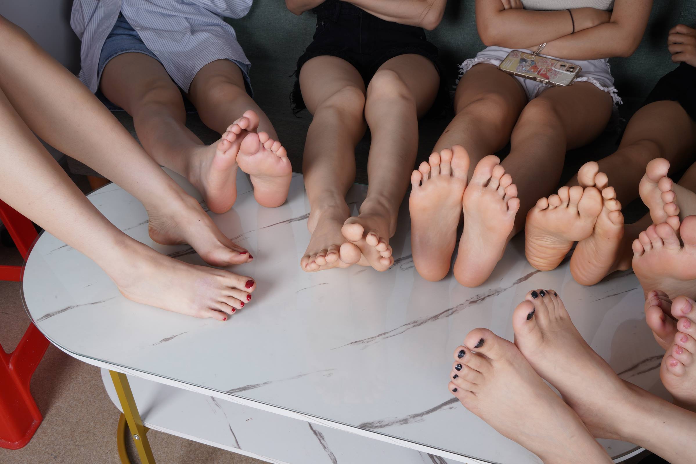 图片[38]-Pary摄影 NO.118 8个美女16只脚围成一圈，看得眼花缭乱[103P] – 速更版-美库