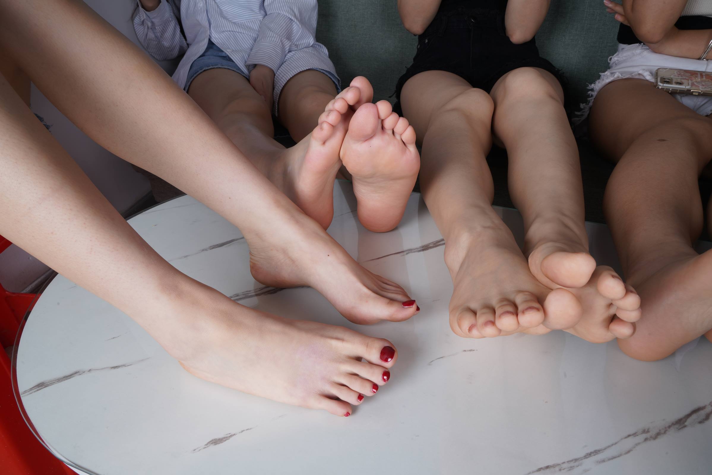 图片[47]-Pary摄影 NO.118 8个美女16只脚围成一圈，看得眼花缭乱[103P] – 速更版-美库