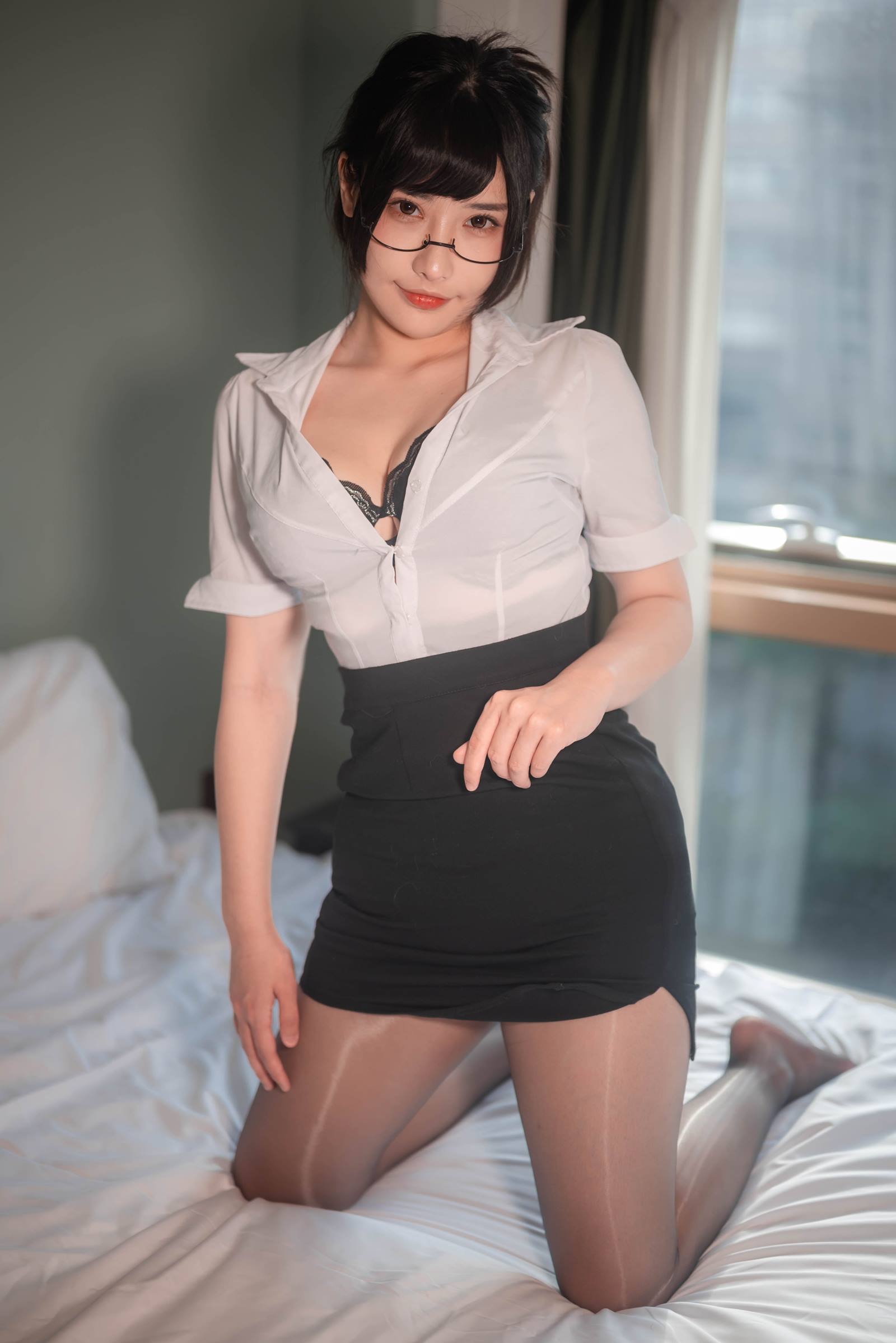 图片[23]-糖果果candy – 室内OL[86P] – 速更版-美库