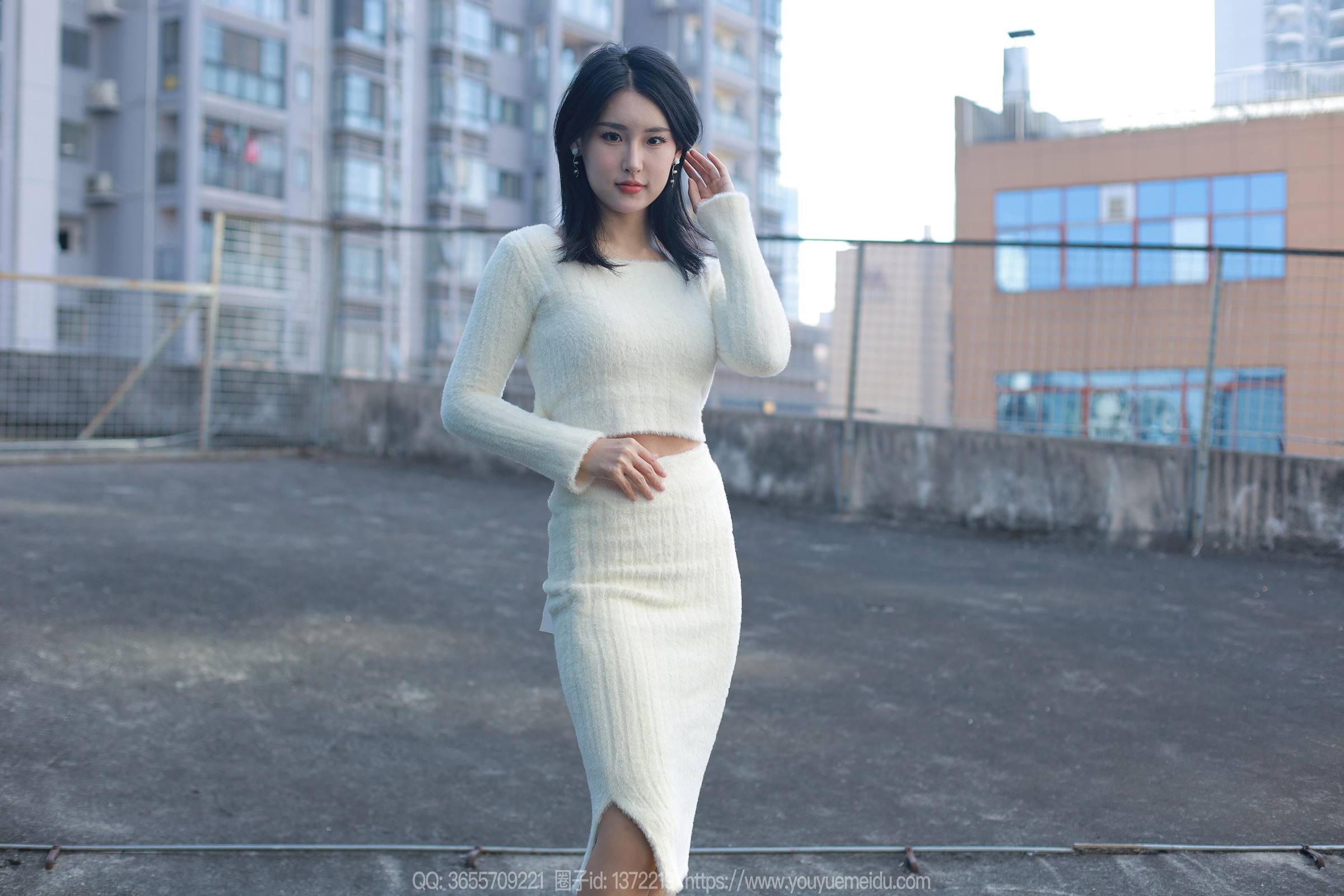 图片[12]-[IESS异思趣向] 2023.12.13 丝享家1610：小宝《雪白的毛衣》[84P] – 速更版-美库