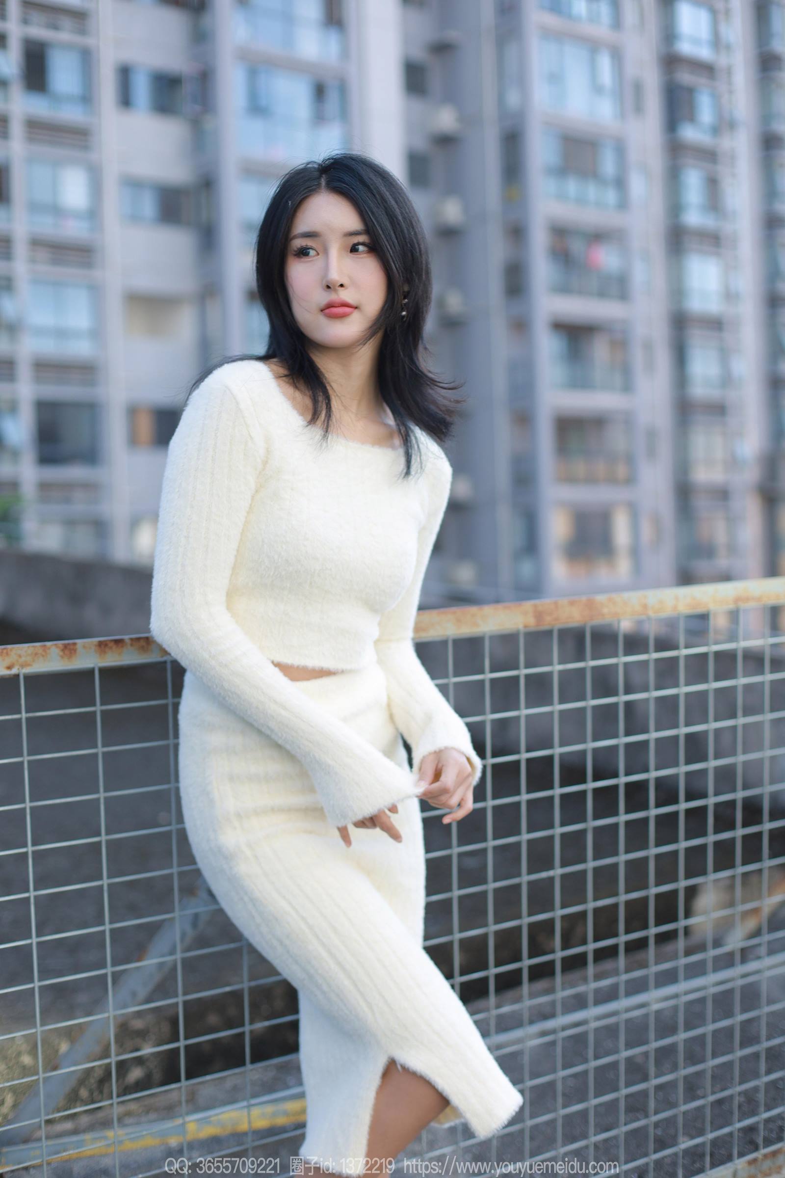 图片[28]-[IESS异思趣向] 2023.12.13 丝享家1610：小宝《雪白的毛衣》[84P] – 速更版-美库