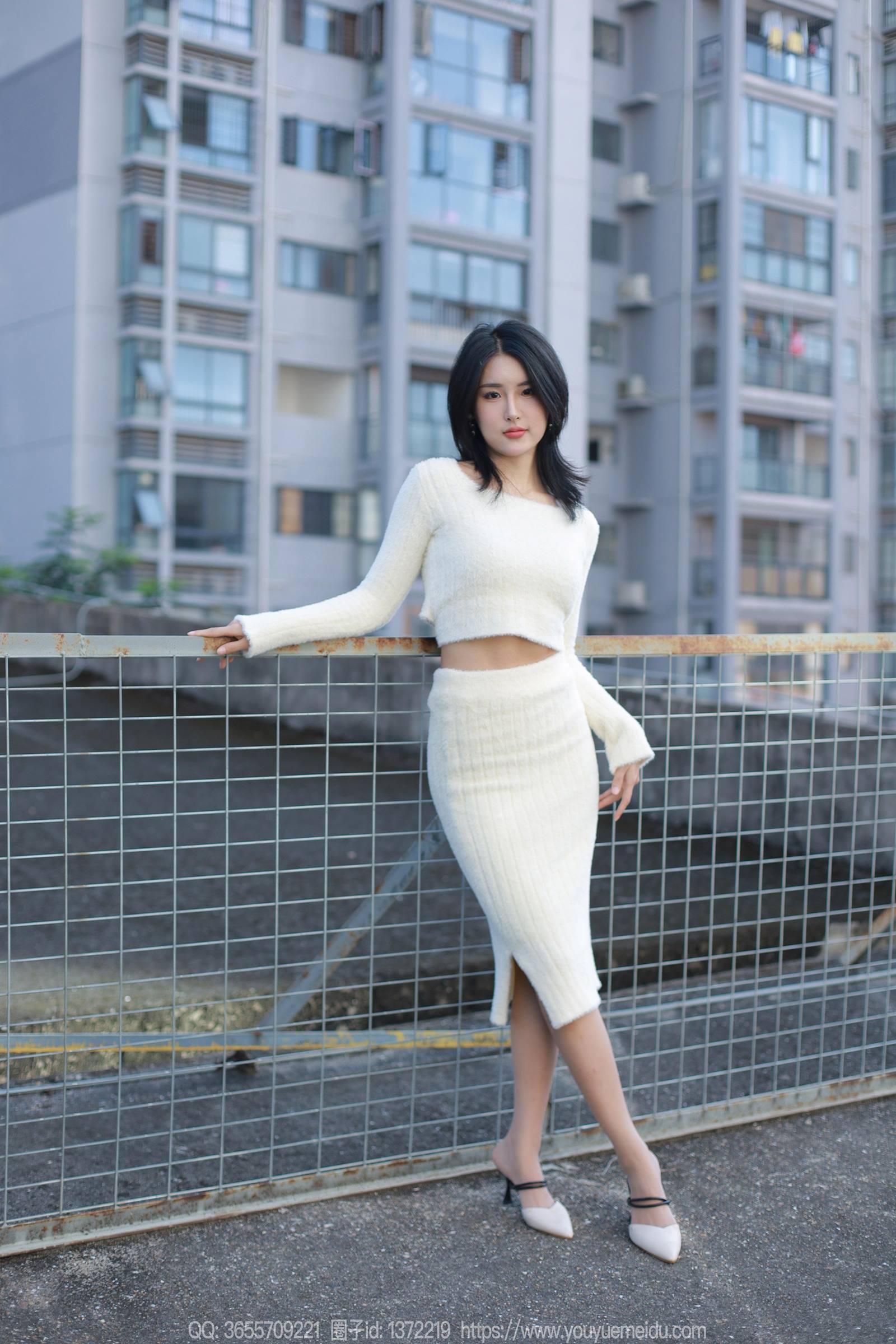 图片[29]-[IESS异思趣向] 2023.12.13 丝享家1610：小宝《雪白的毛衣》[84P] – 速更版-美库