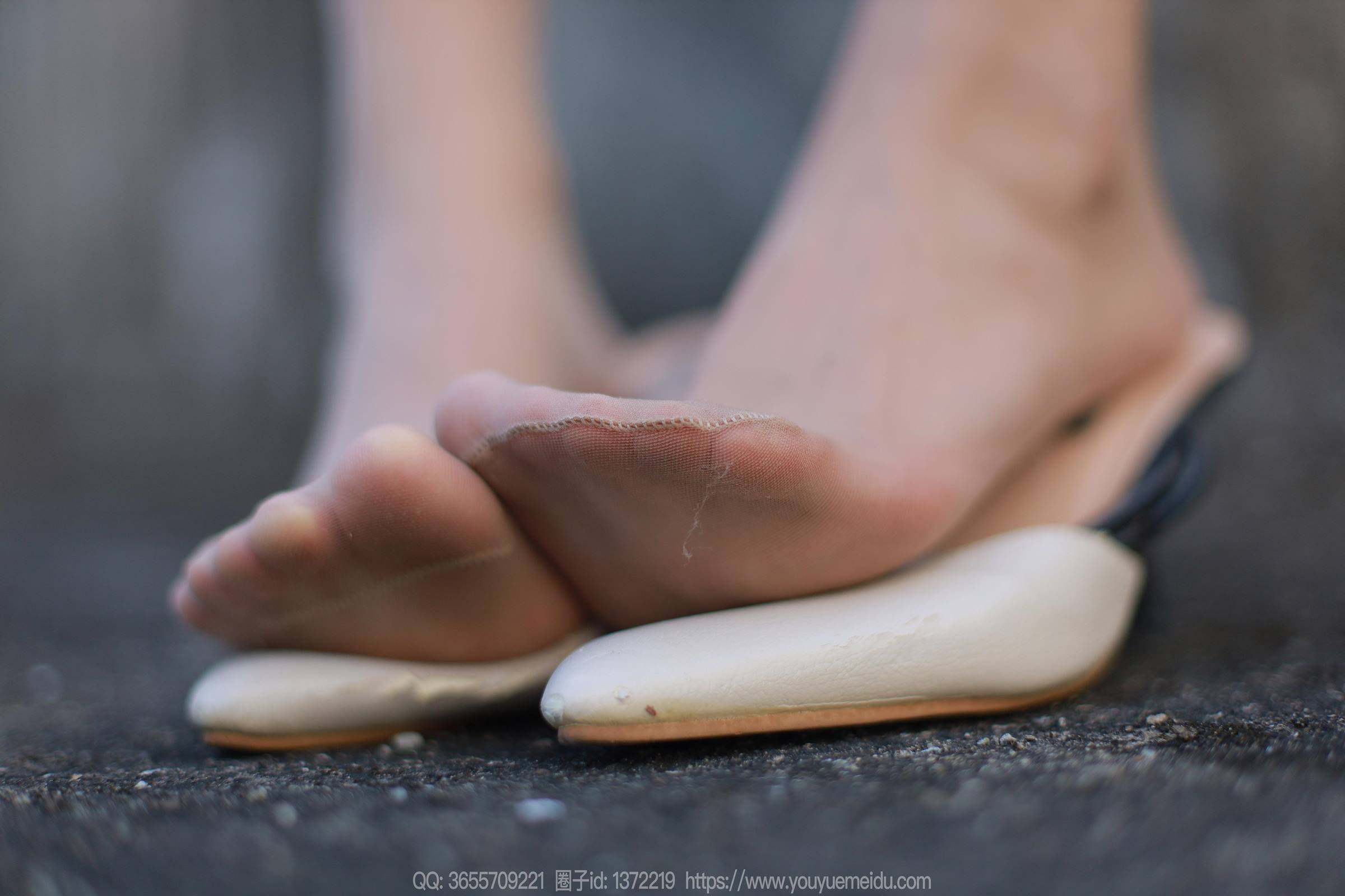 图片[59]-[IESS异思趣向] 2023.12.13 丝享家1610：小宝《雪白的毛衣》[84P] – 速更版-美库