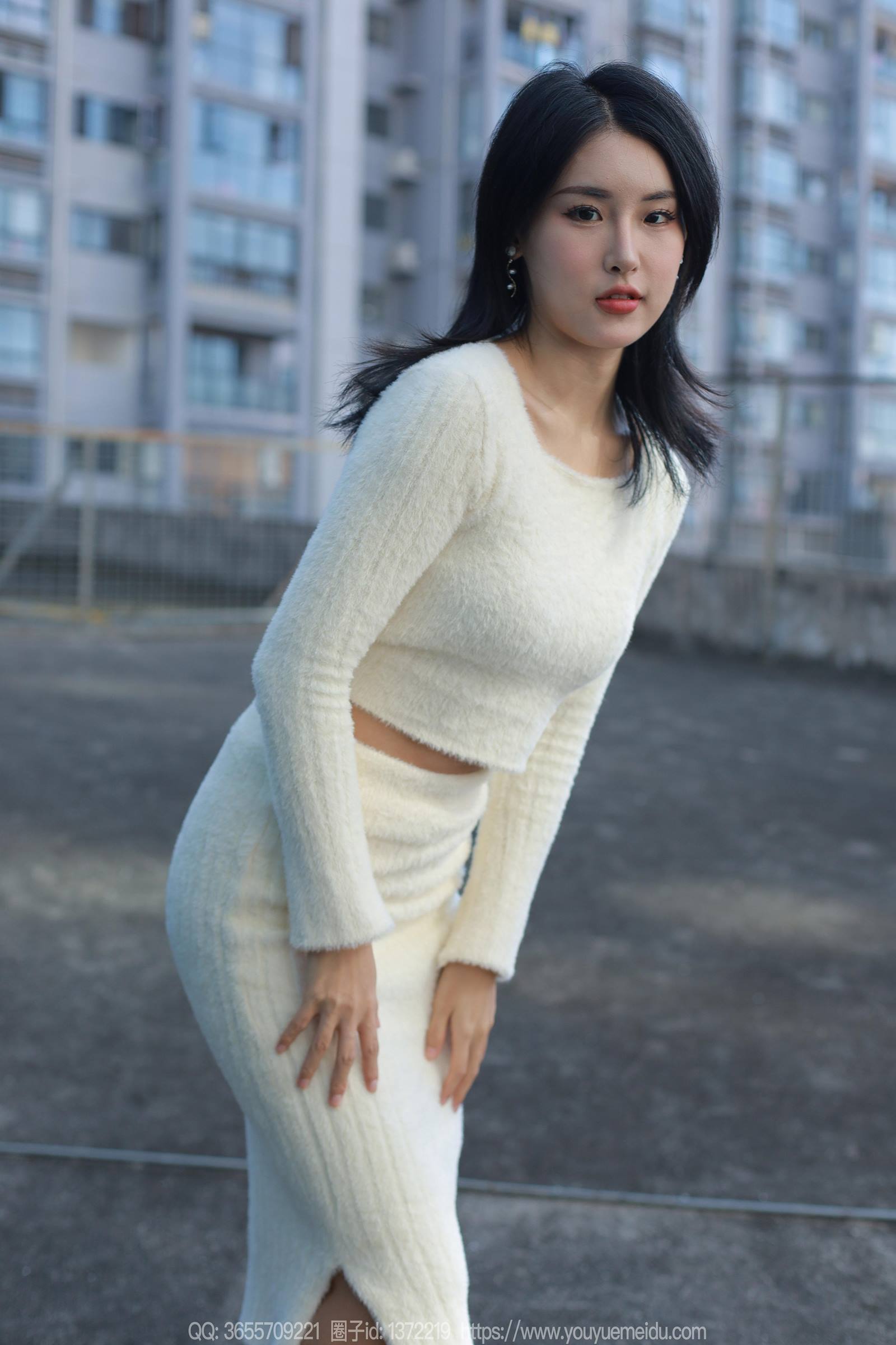 图片[75]-[IESS异思趣向] 2023.12.13 丝享家1610：小宝《雪白的毛衣》[84P] – 速更版-美库