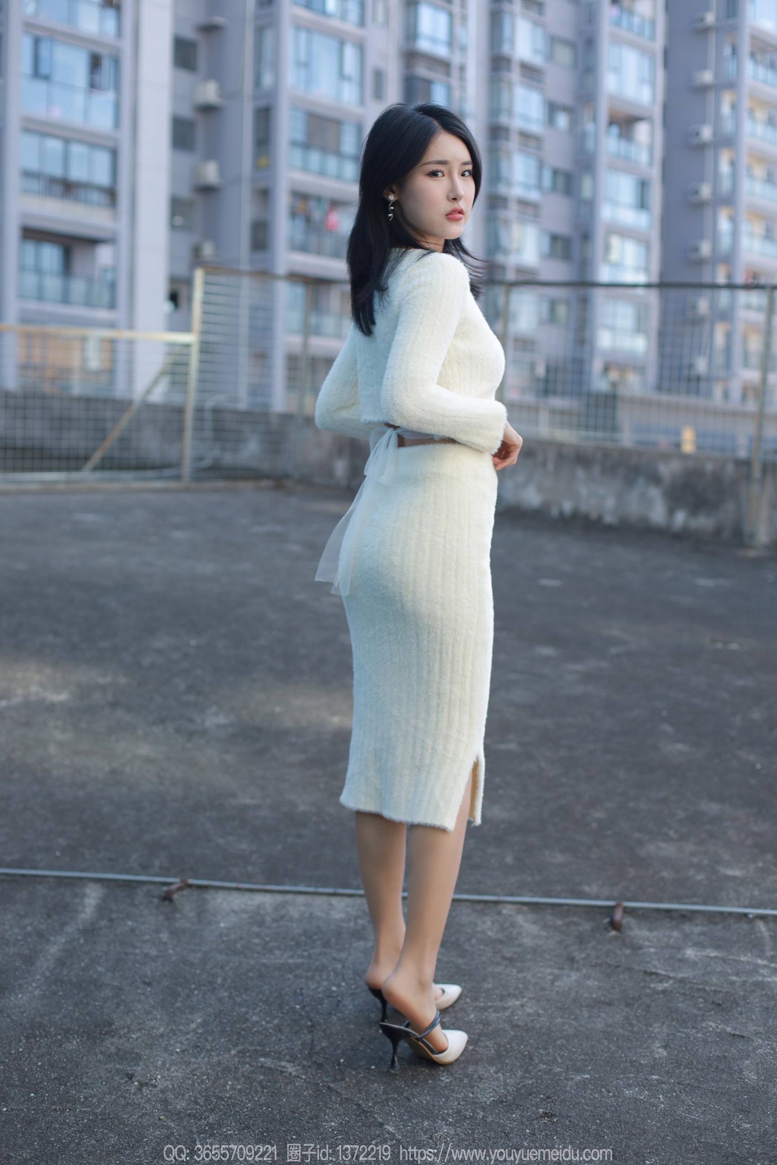 图片[82]-[IESS异思趣向] 2023.12.13 丝享家1610：小宝《雪白的毛衣》[84P] – 速更版-美库