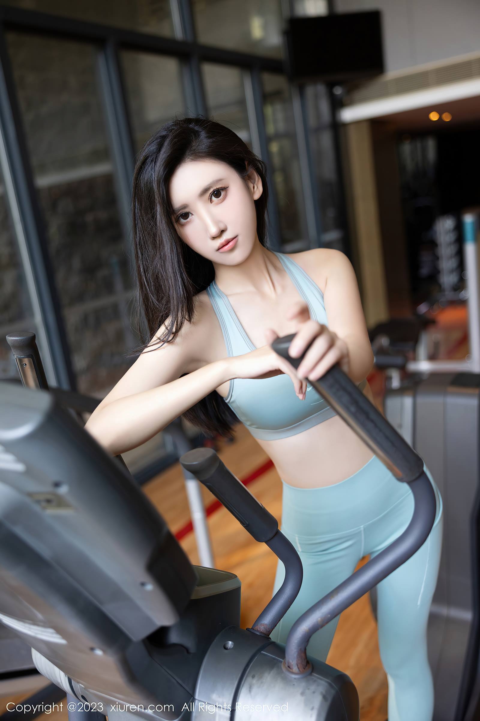 图片[24]-[Xiuren秀人网]2023.12.14 NO.7810 章芃芃[25+1P] – 速更版-美库