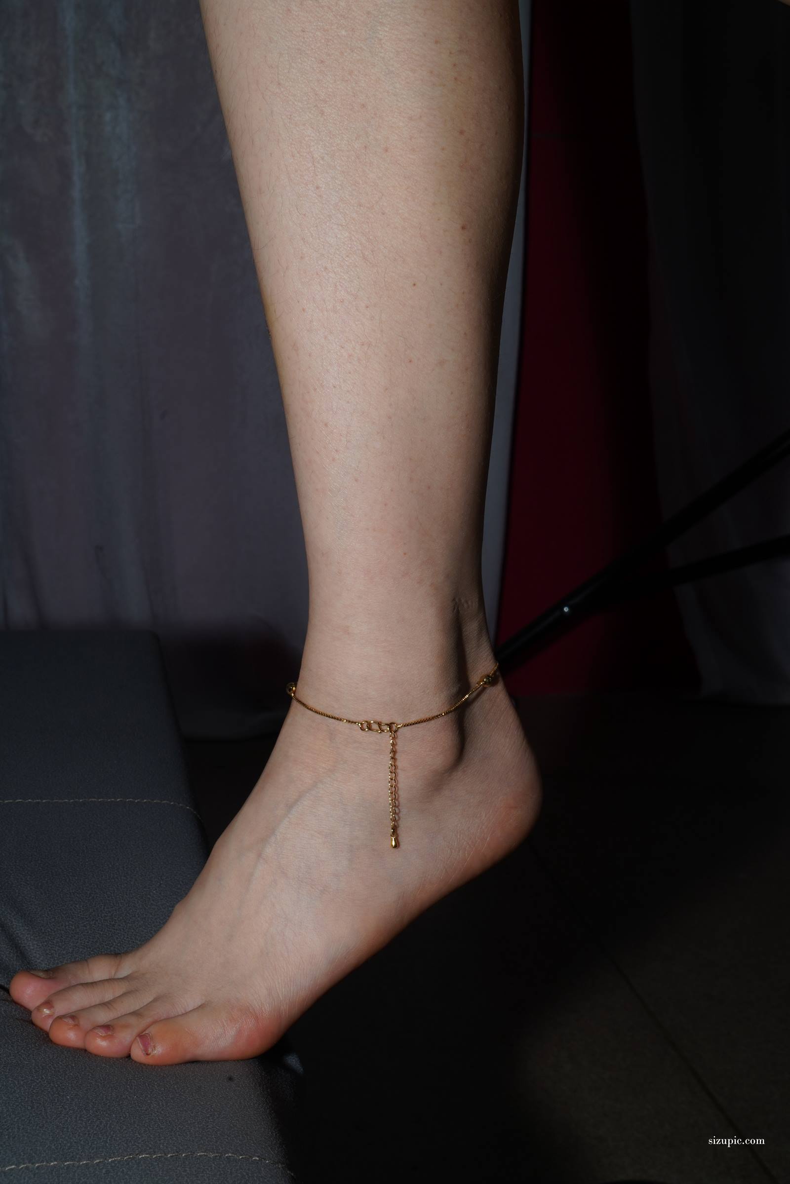 图片[17]-Pary摄影 NO.121 小华脱掉高跟展示37码修长美脚[102P] – 速更版-美库