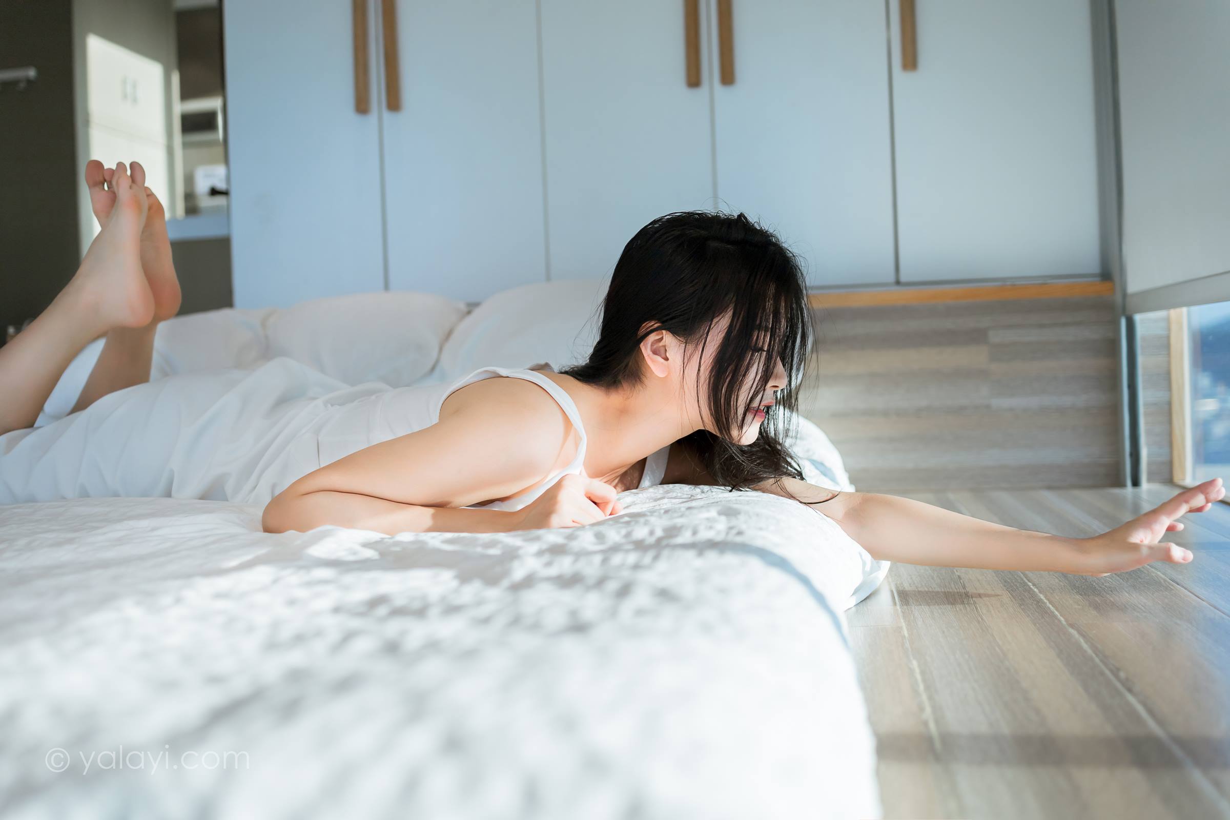 图片[15]-[YALAYI雅拉伊]2023.10.18 NO.1074 小金鱼 若婷[45+1P] – 速更版-美库