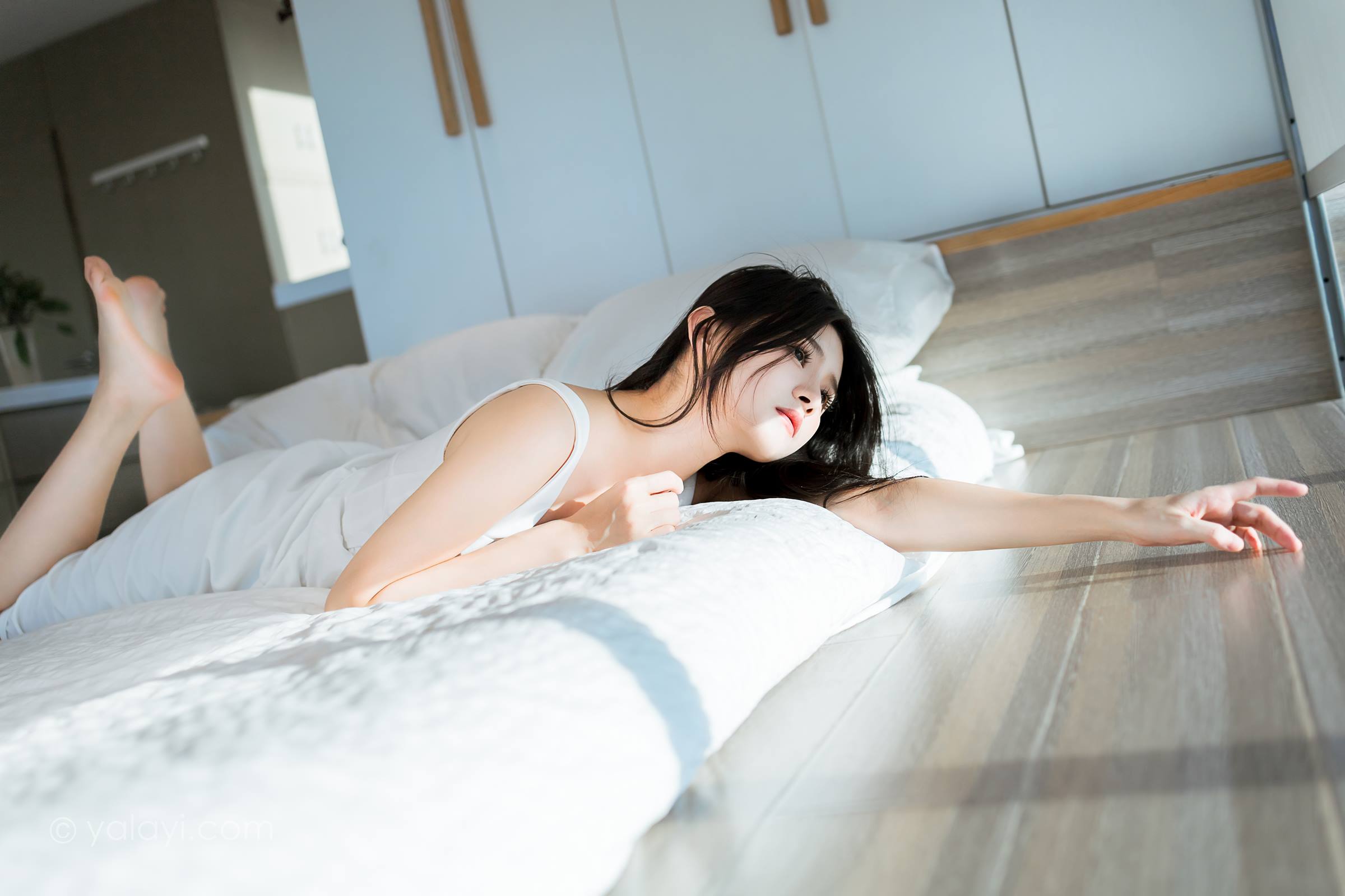 图片[16]-[YALAYI雅拉伊]2023.10.18 NO.1074 小金鱼 若婷[45+1P] – 速更版-美库