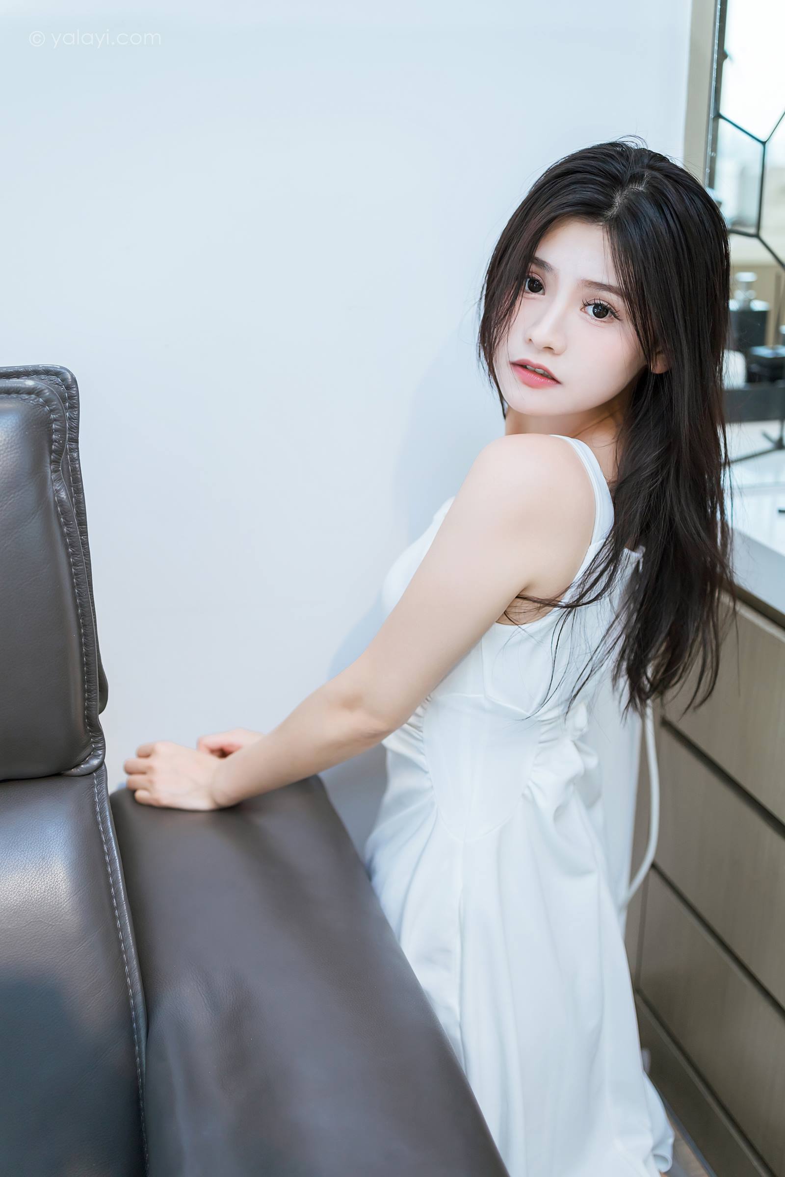 图片[22]-[YALAYI雅拉伊]2023.10.18 NO.1074 小金鱼 若婷[45+1P] – 速更版-美库