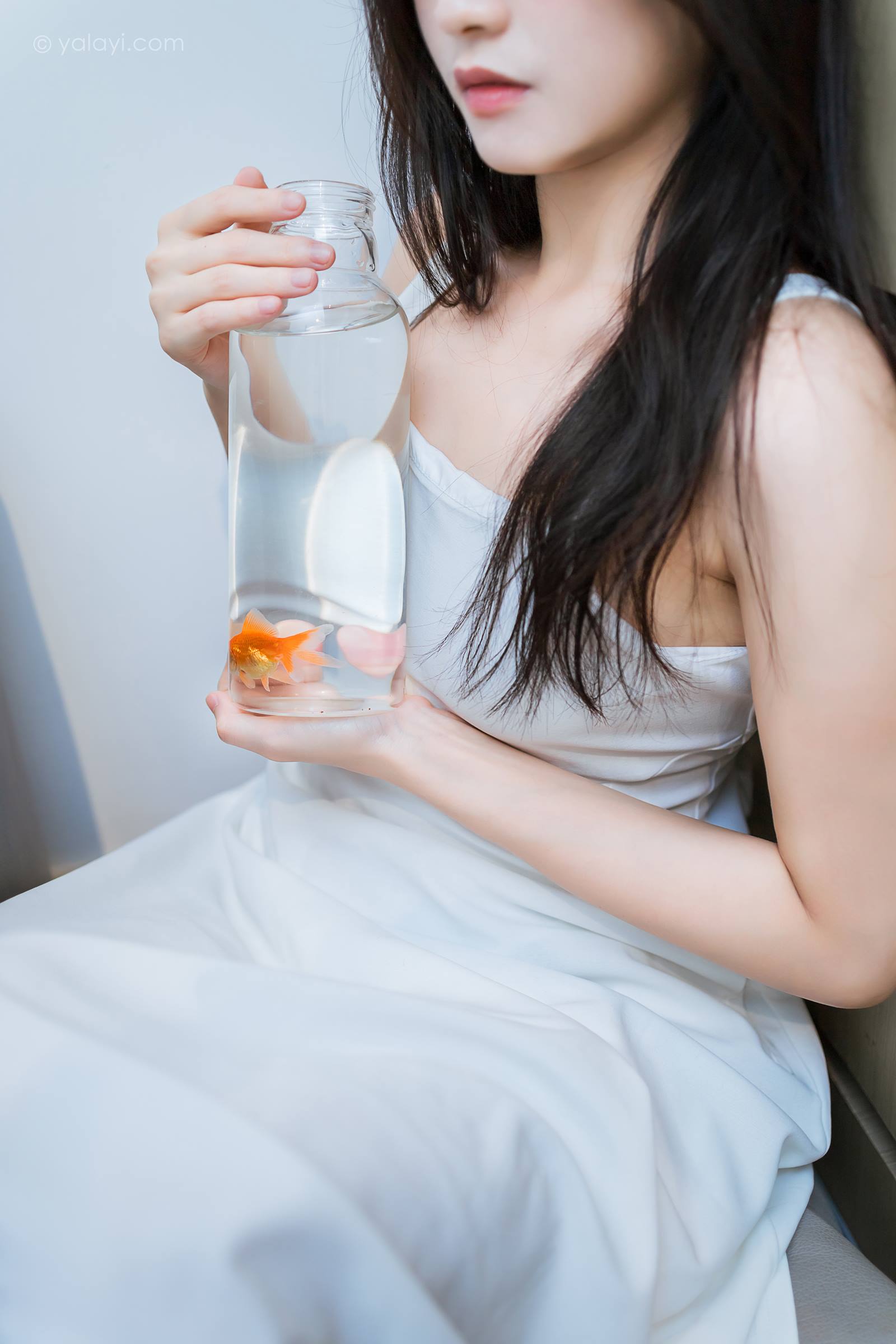 图片[25]-[YALAYI雅拉伊]2023.10.18 NO.1074 小金鱼 若婷[45+1P] – 速更版-美库