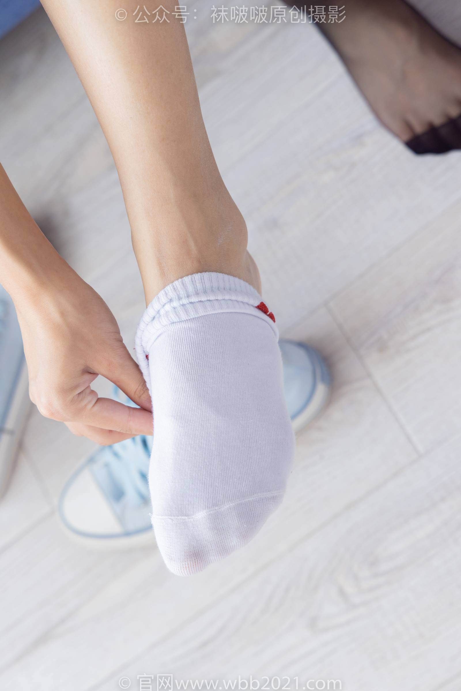 图片[75]-[BoBoSocks袜啵啵]NO.301 奶油-两双板鞋、白棉袜、短黑丝、裸足[240P] – 速更版-美库
