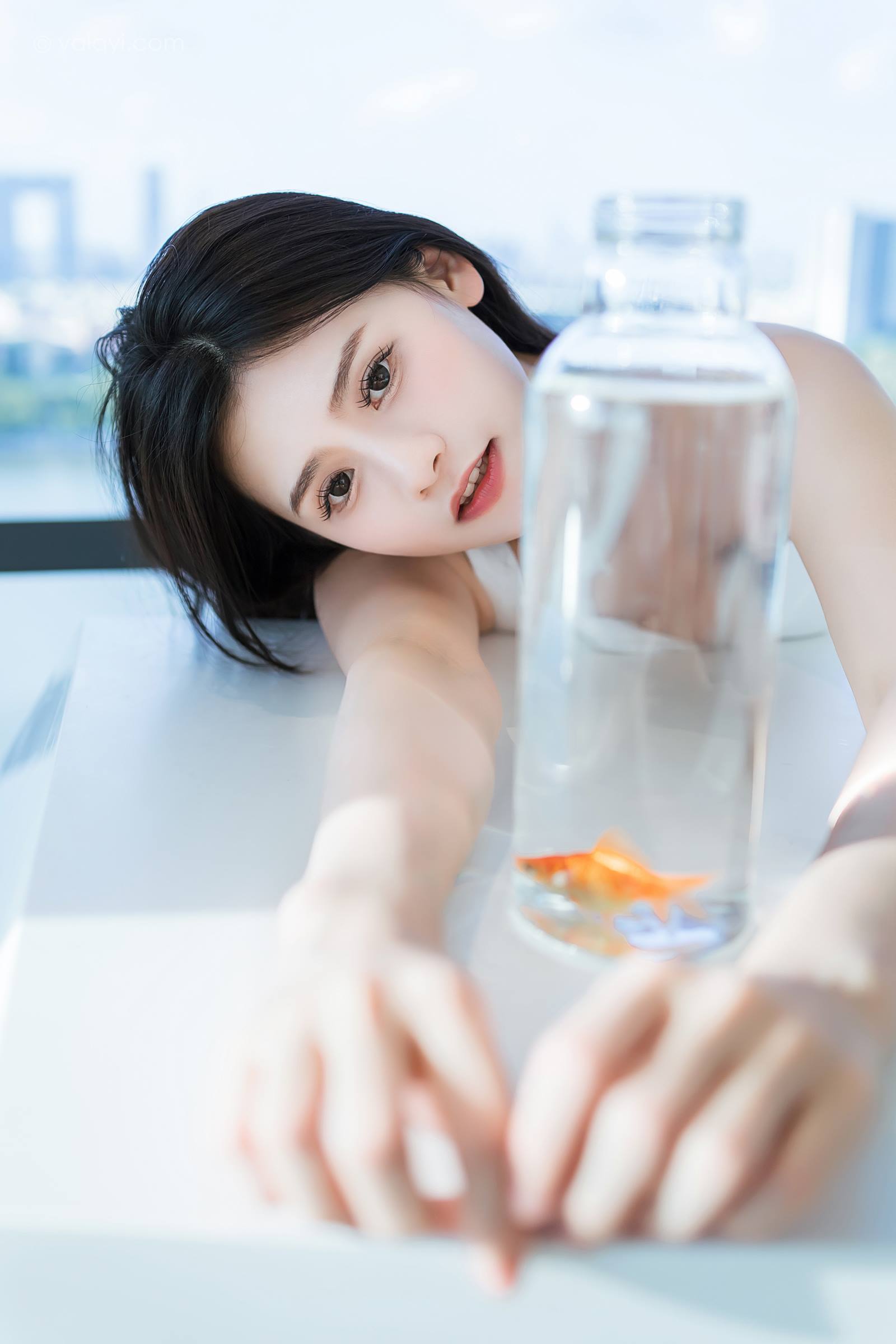 图片[42]-[YALAYI雅拉伊]2023.10.18 NO.1074 小金鱼 若婷[45+1P] – 速更版-美库