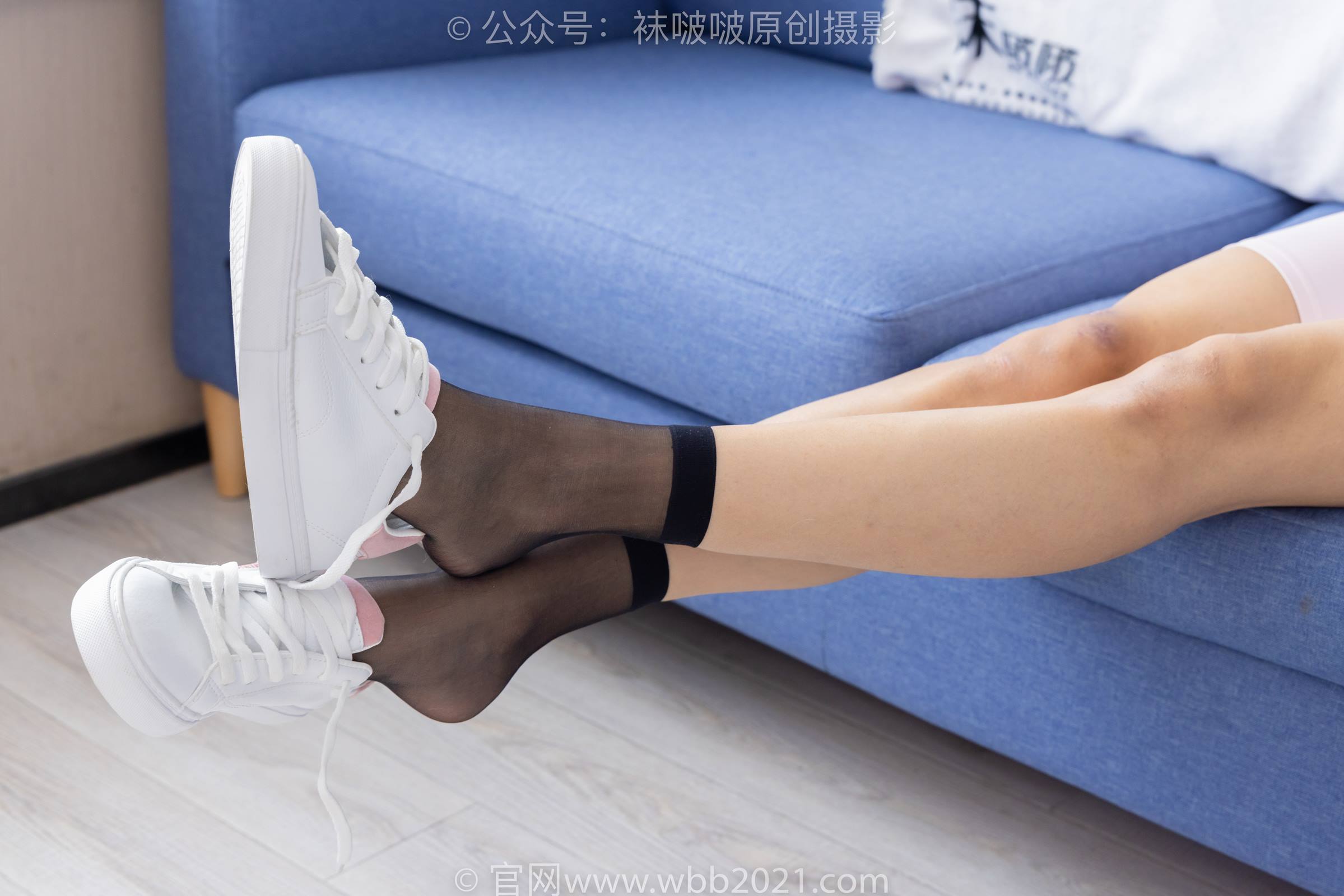 图片[97]-[BoBoSocks袜啵啵]NO.301 奶油-两双板鞋、白棉袜、短黑丝、裸足[240P] – 速更版-美库