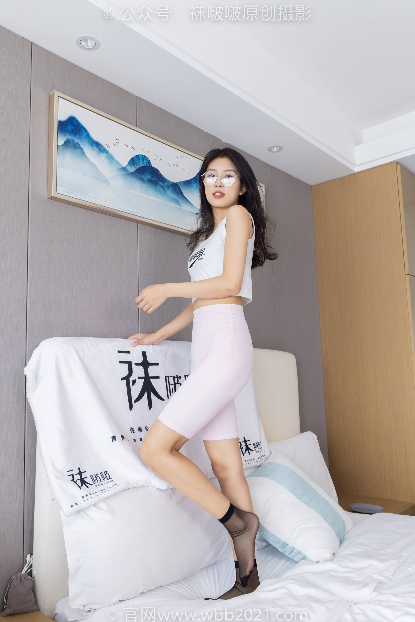 图片[136]-[BoBoSocks袜啵啵]NO.301 奶油-两双板鞋、白棉袜、短黑丝、裸足[240P] – 速更版-美库