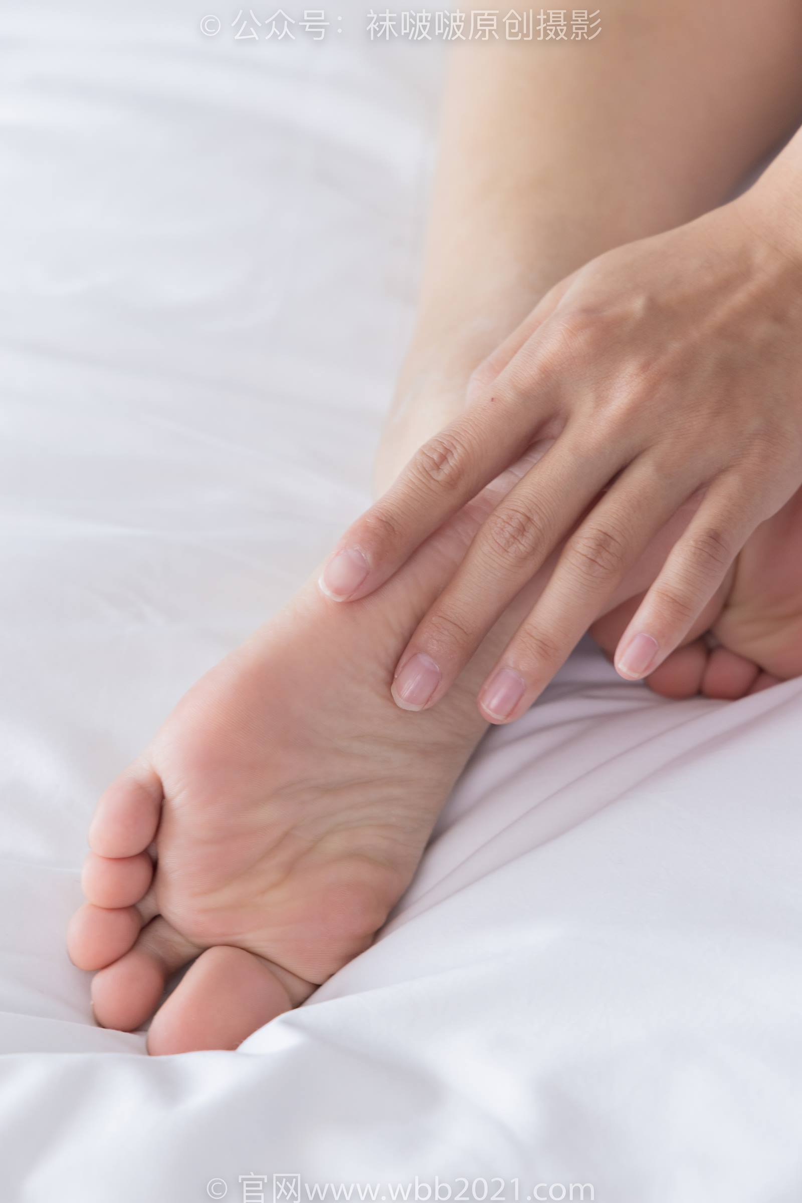 图片[178]-[BoBoSocks袜啵啵]NO.301 奶油-两双板鞋、白棉袜、短黑丝、裸足[240P] – 速更版-美库